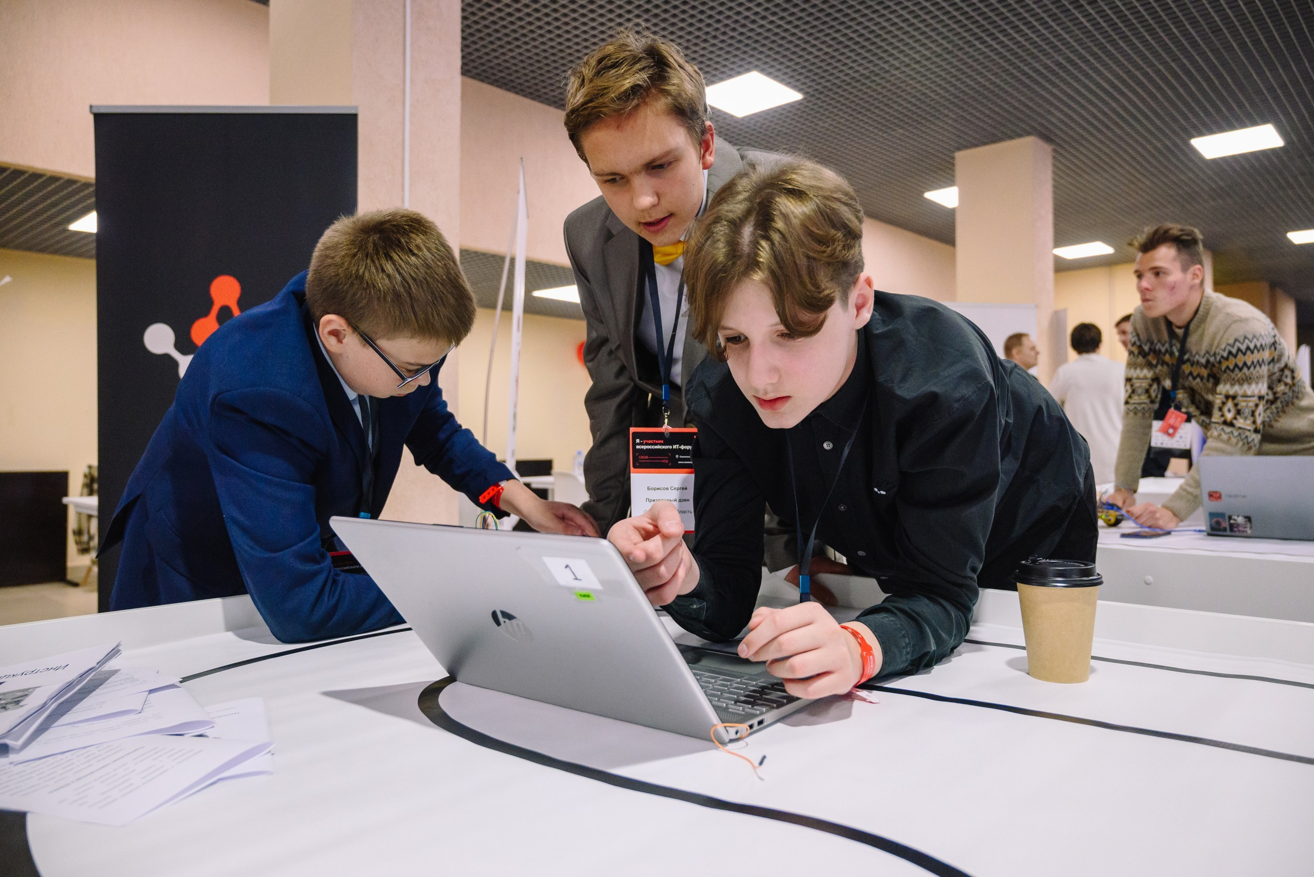 Свой код. Dmitry Gagarin Photographer