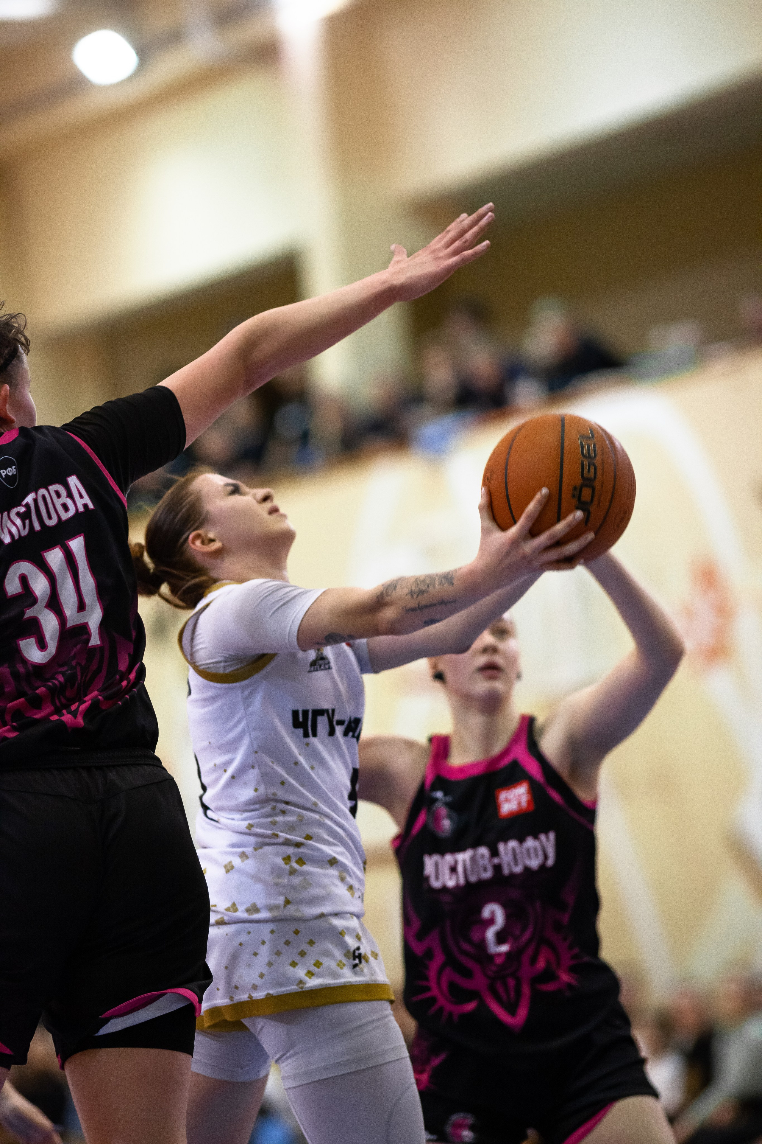 ЧГУ-Атланта — Ростов-ЮФУ / 1 игра. Фотография