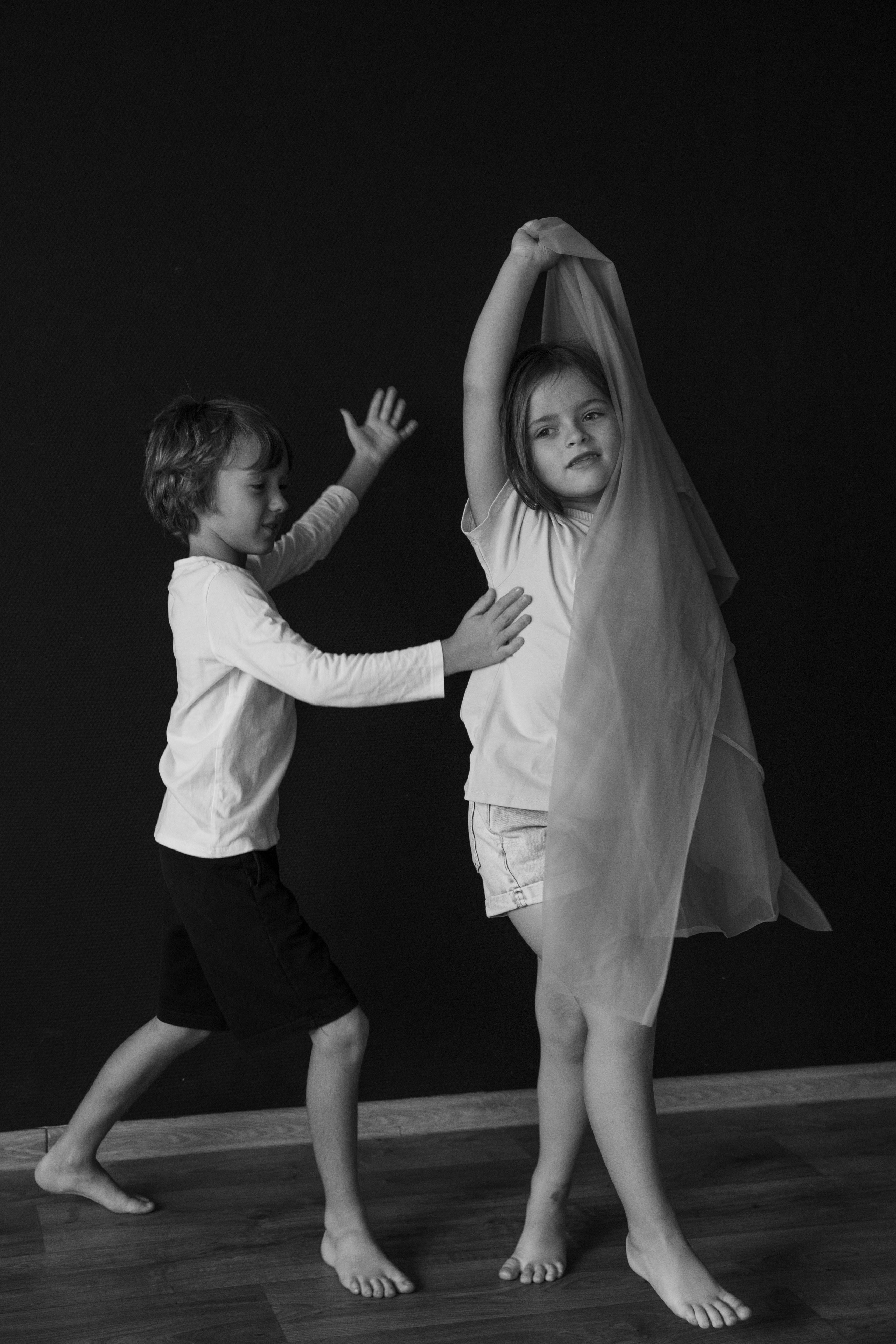 Easter children’s photo session. Professional Photographer in Portugal. Oksana Lomnova