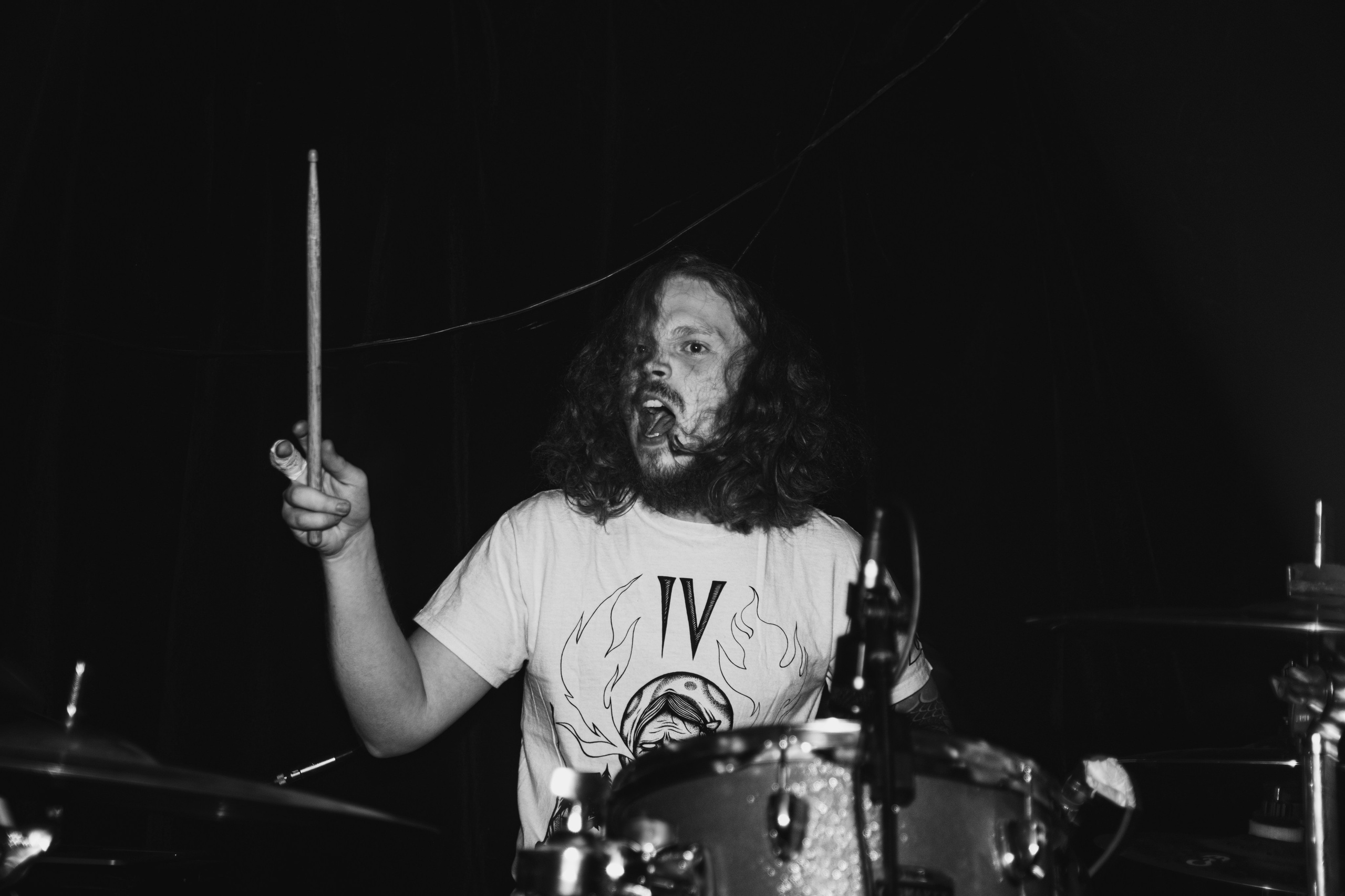 Laugar & Шумы Штормовых Широт & Пожары На Дальнем Севере 11.10.2025. Репортажный фотограф в Москве Legiodot