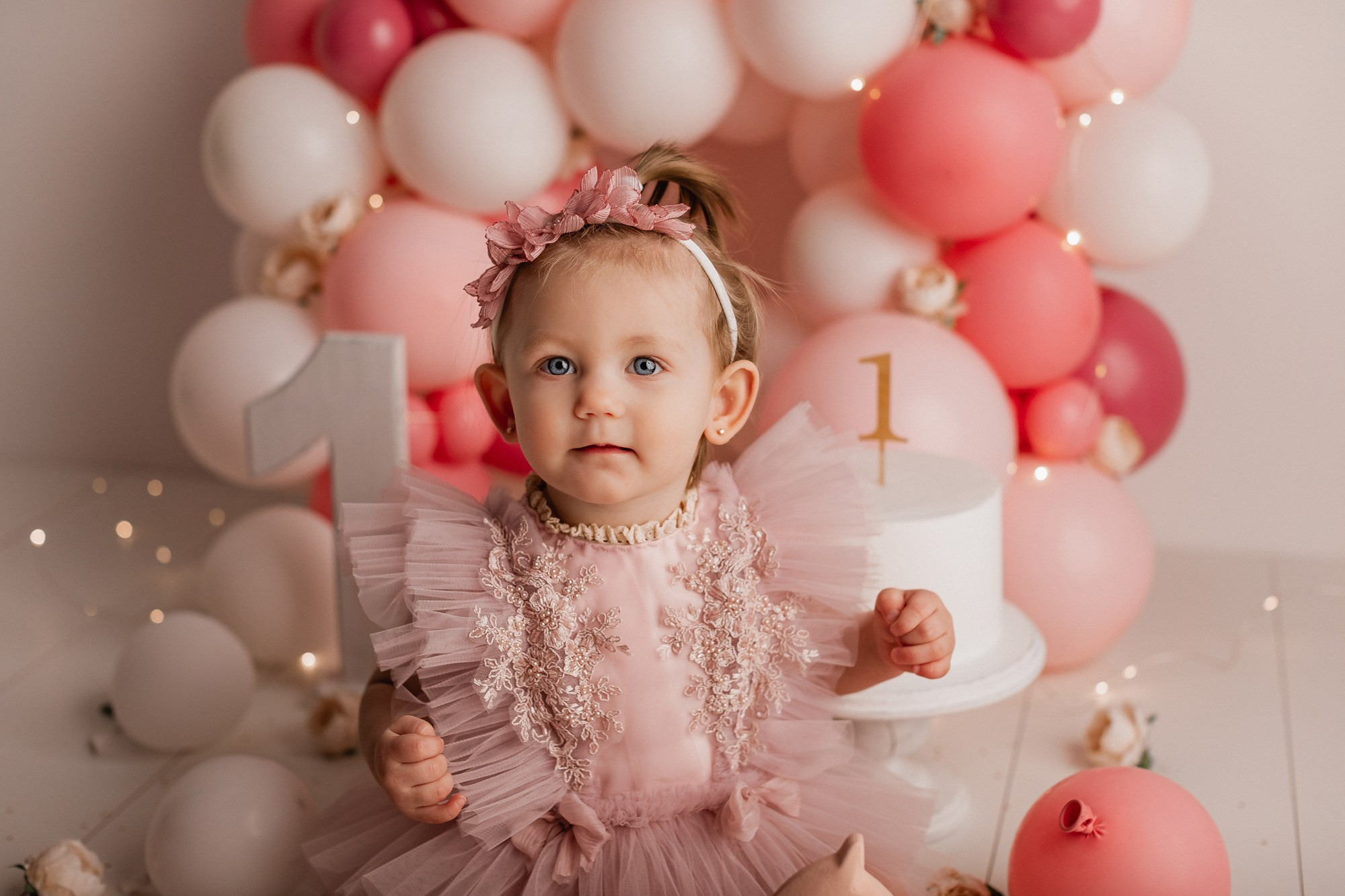 Вика 1 год. Семейный фотограф новорождённых в Серпухове Юлия Новикова +79637785957