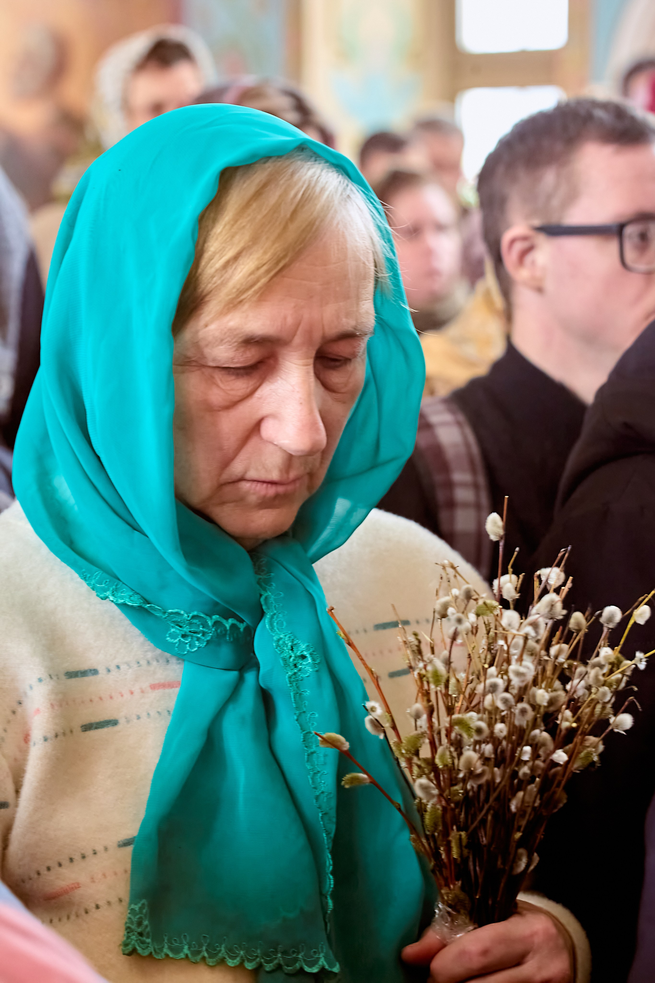 Портрет на праздничном богослужении.