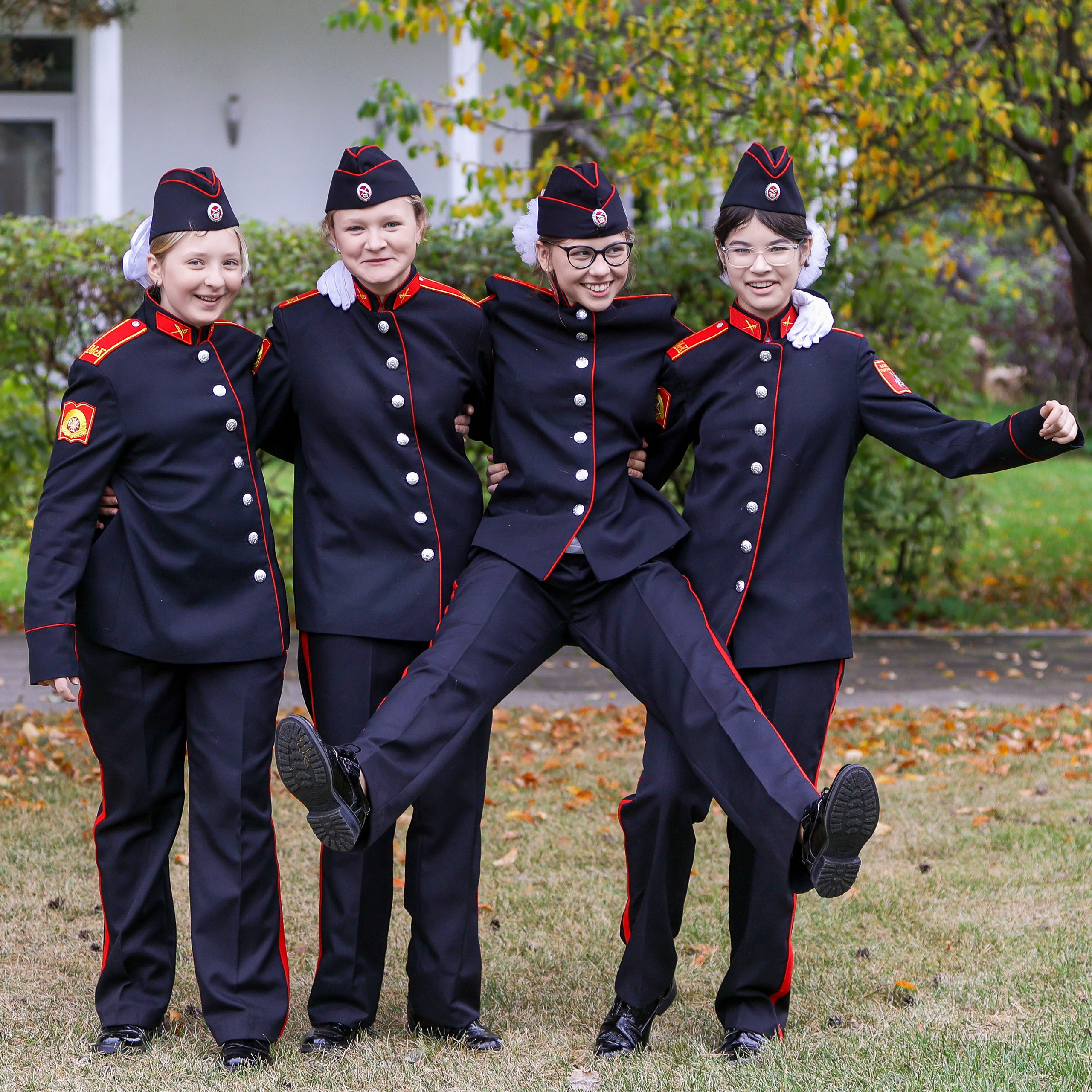 Школьная съемка. Выпускные альбомы и школьный фотограф в Подольске, Троицке, Щербинке, Москве и Московской области