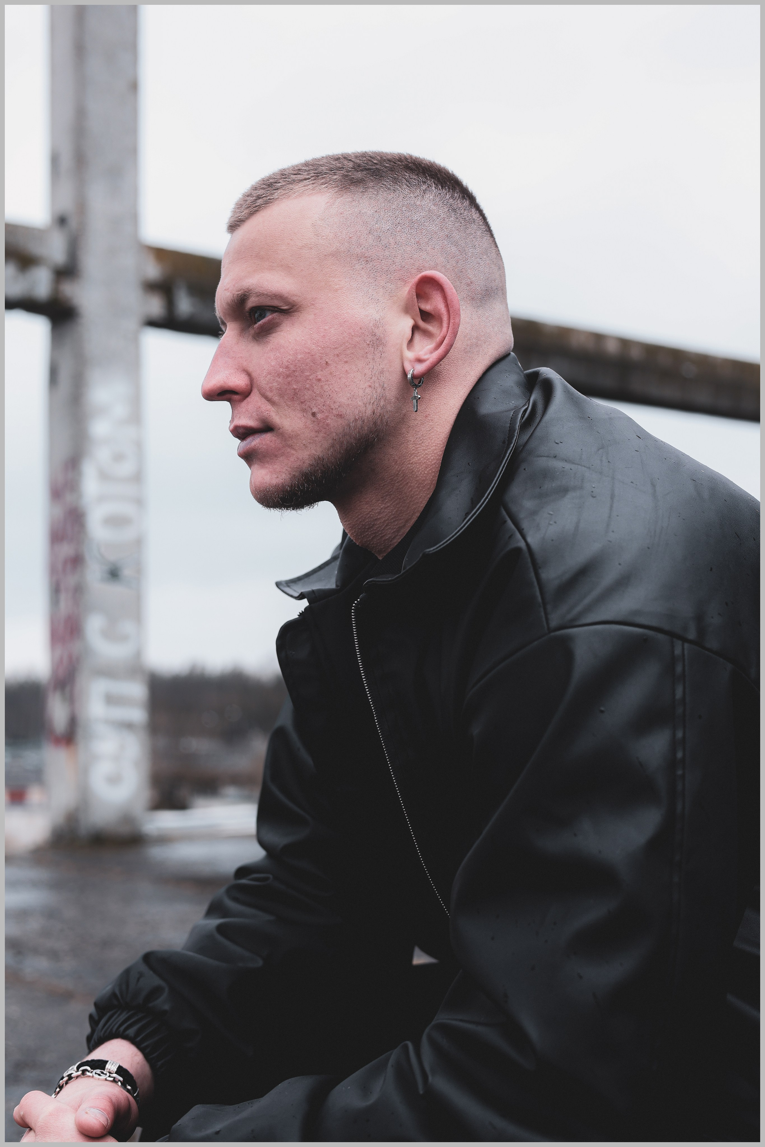 Евгений. Портретный фотограф в Орле. Готовые фото за 3 дня! Помощь в позировании. Советы по организации