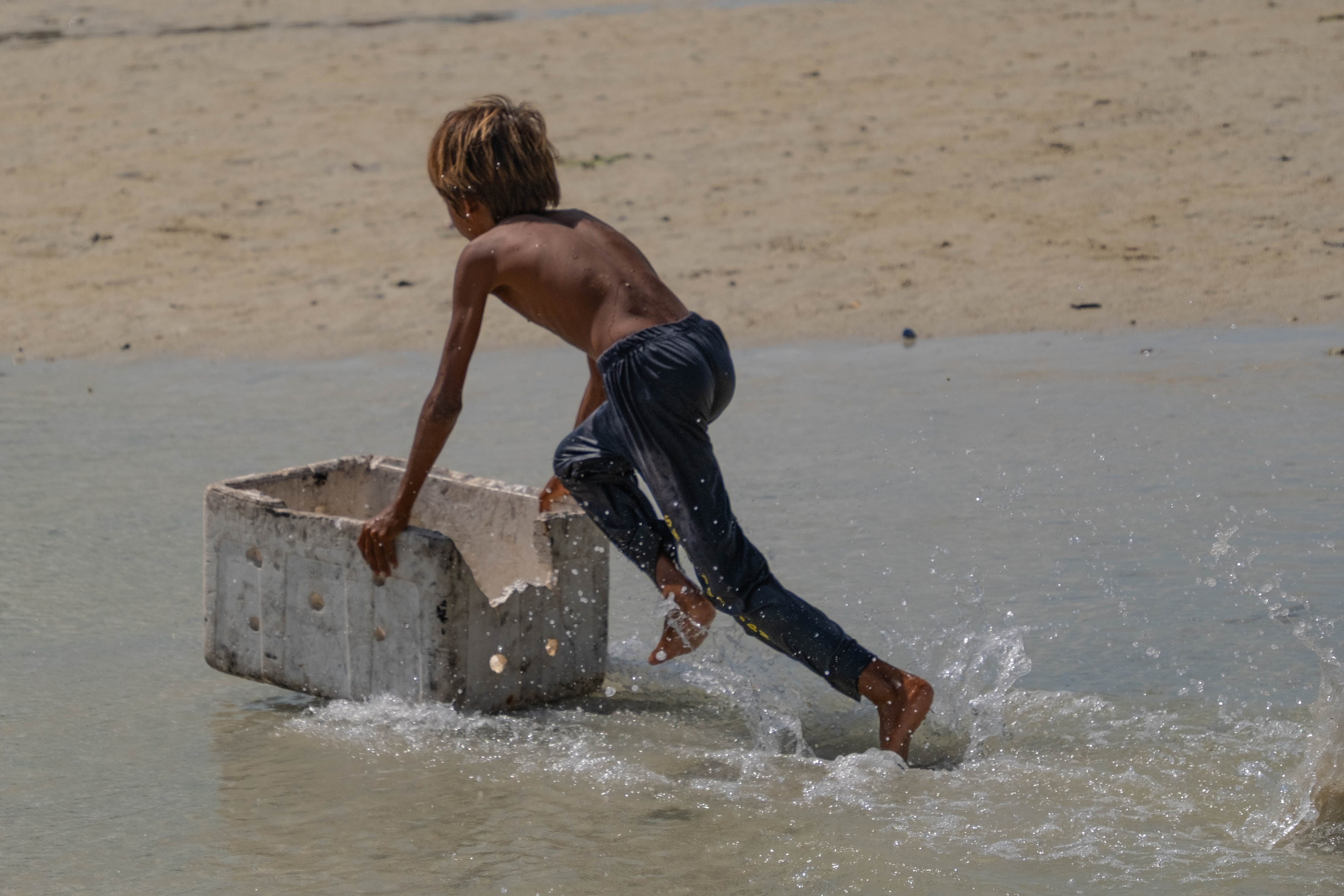 Остров. Цыгане. Фотографии из путешествий