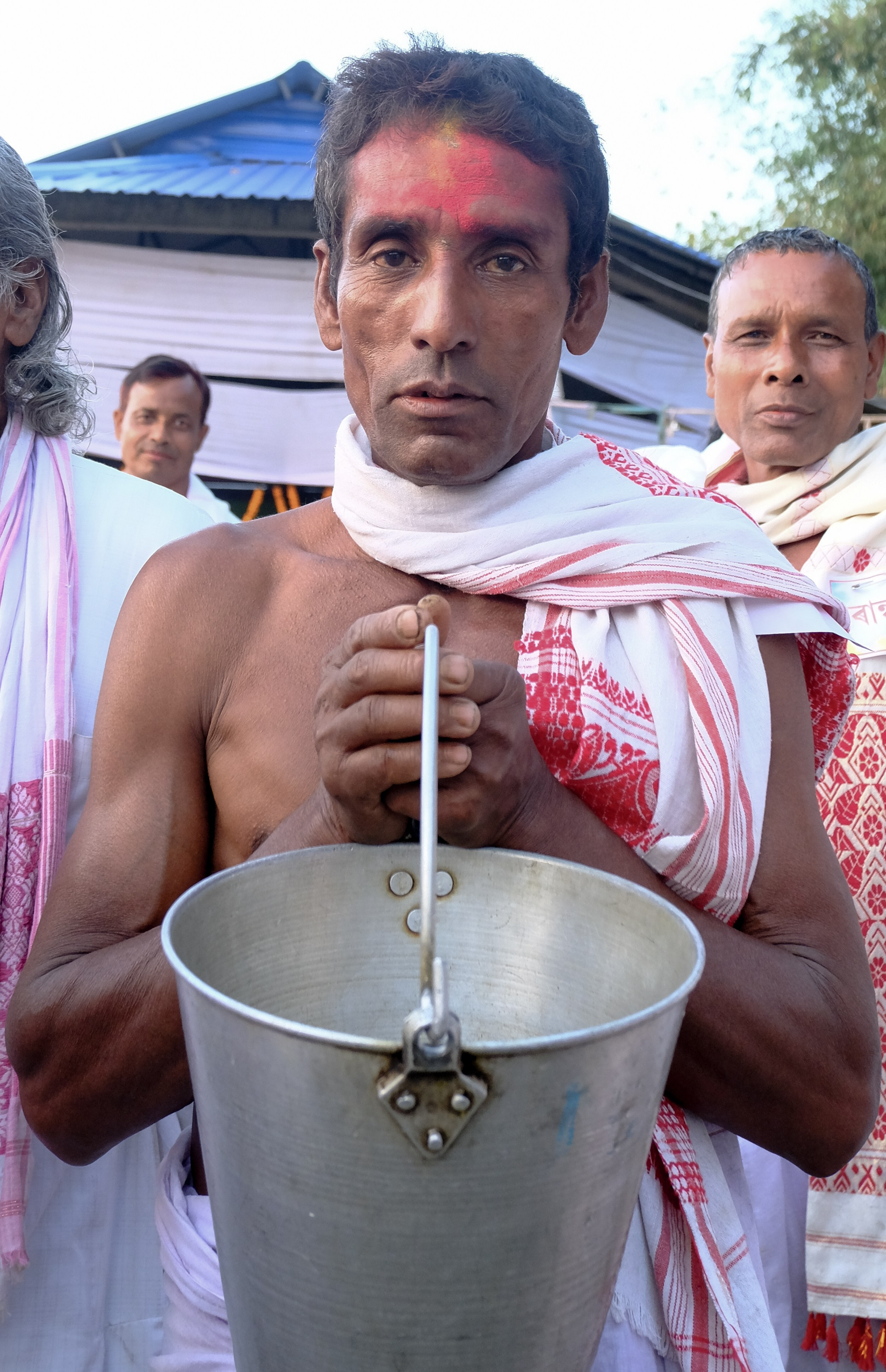 Крестный ход и танцы. Фотографии из путешествий