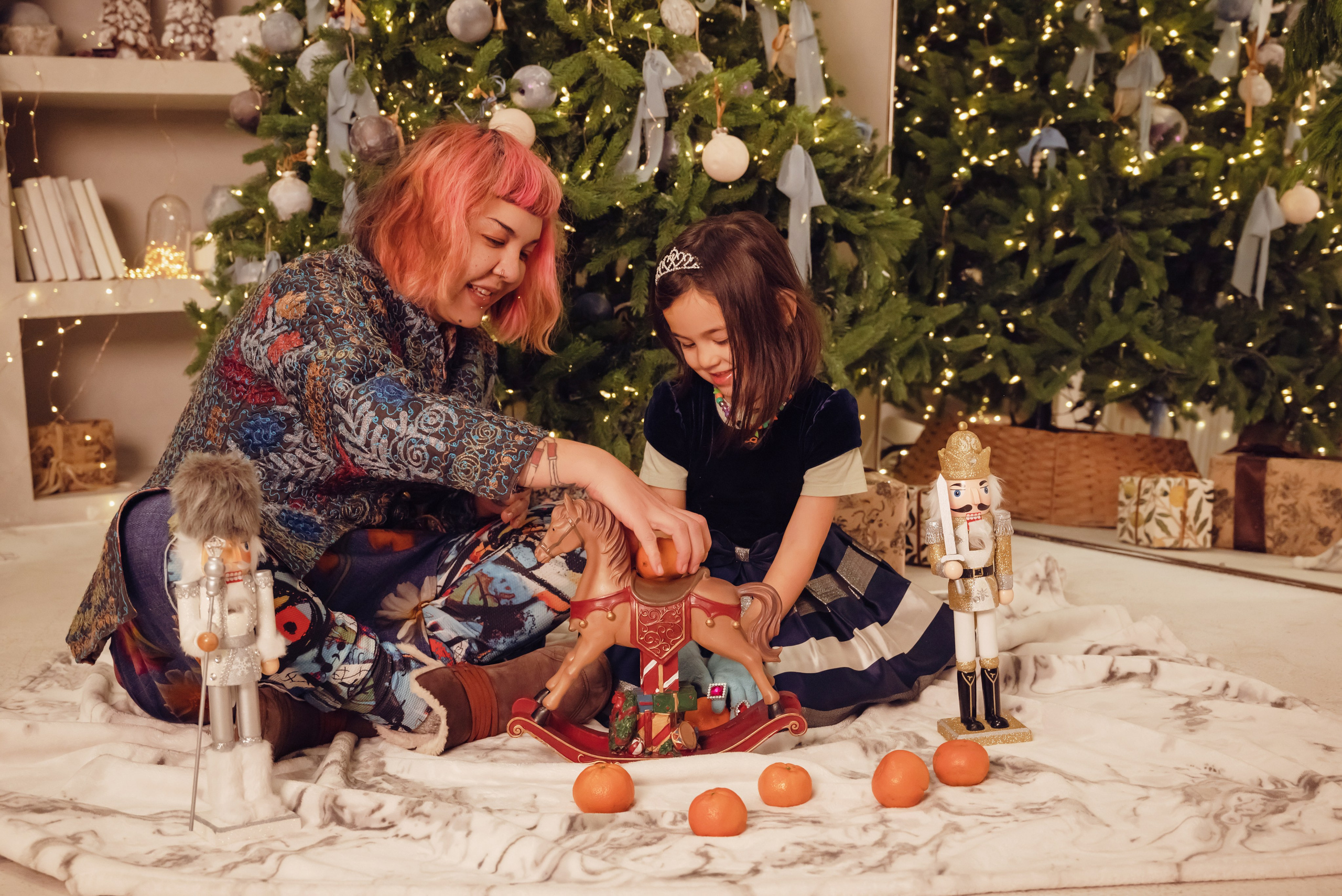 New Year's photo shoot. Family Photographer in Toronto — Natural Family & Lifestyle Photography | Khorosheva Irina