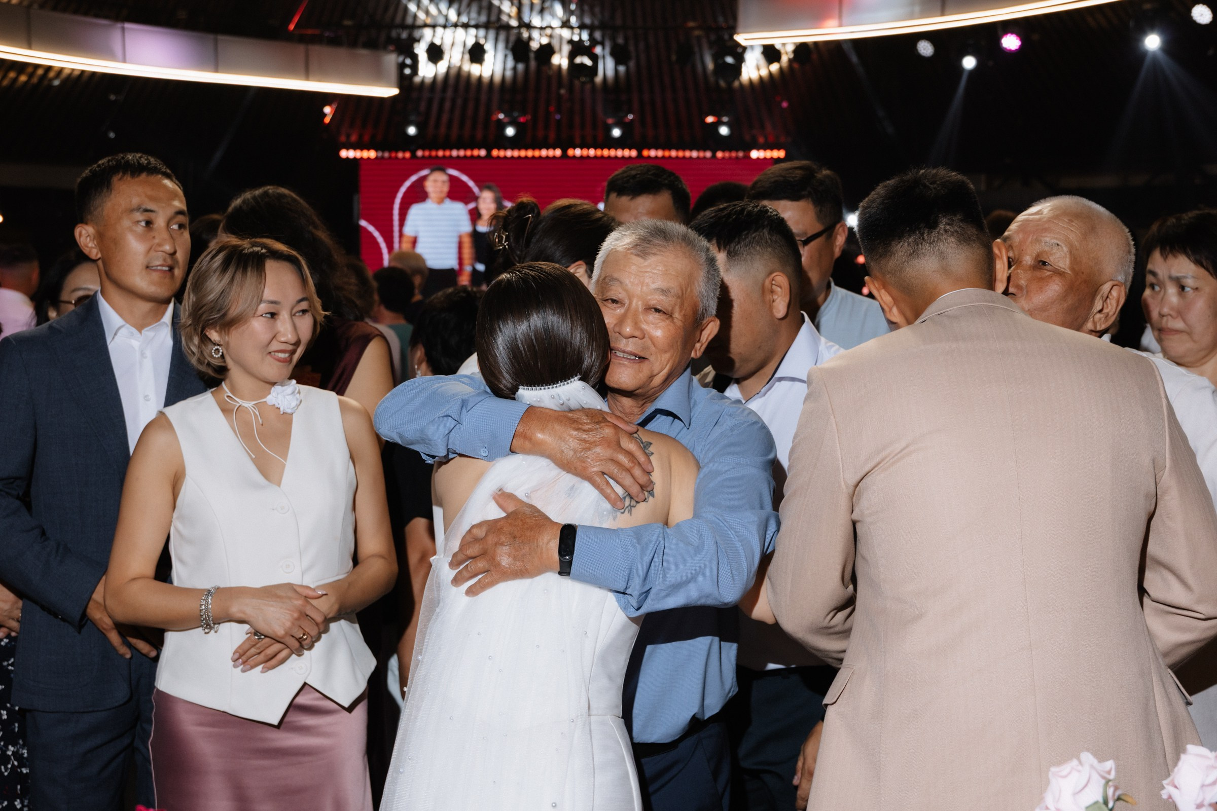 Бато и Валерия. Фотограф Улан-Удэ