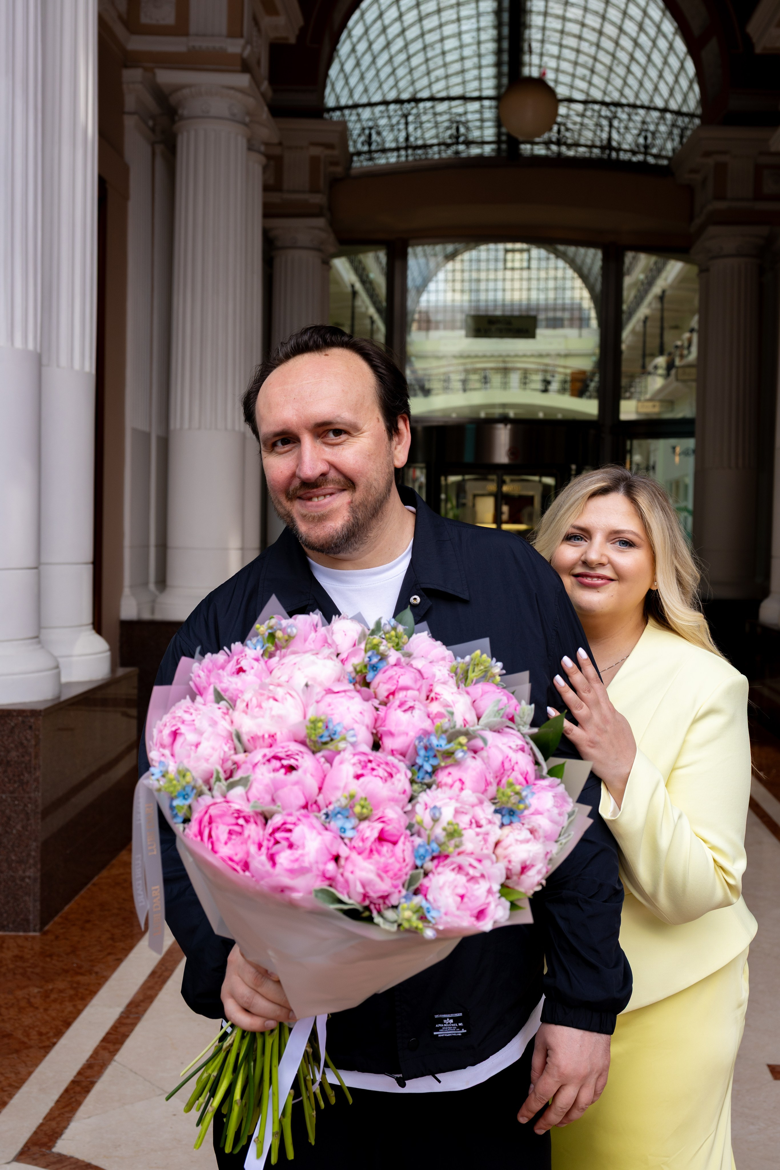 Love Story Столешников переулок. Фотограф в Москве Зябченко Екатерина. Съемки беременности, love story, семейный, портреты в студии и на улице