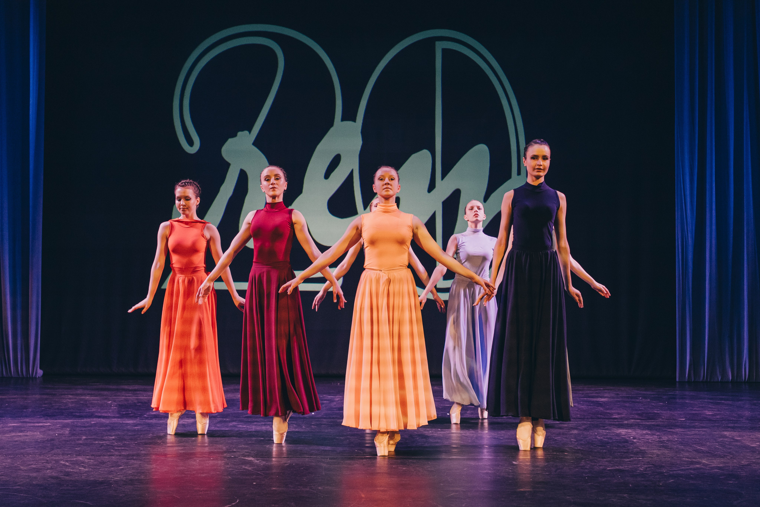 Танцевальный концерт. Фотограф в Иркутске Анна Мирошникова