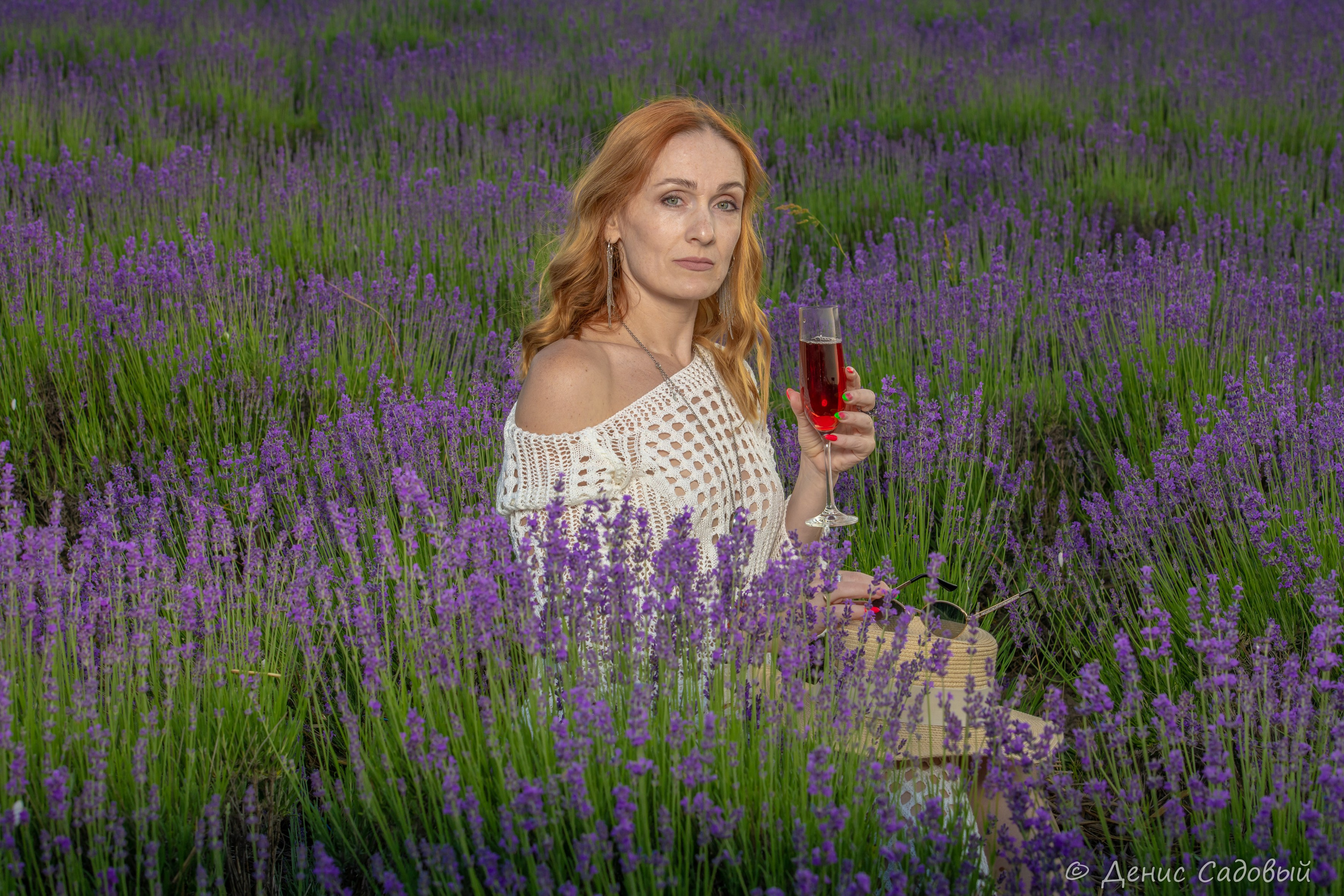 Ирина — Лавандовые поля. Денис Садовый фотограф Севастополь. Фотографирую спорт, корпоративы, праздники, а также индивидуальные и семейные фотосессии
