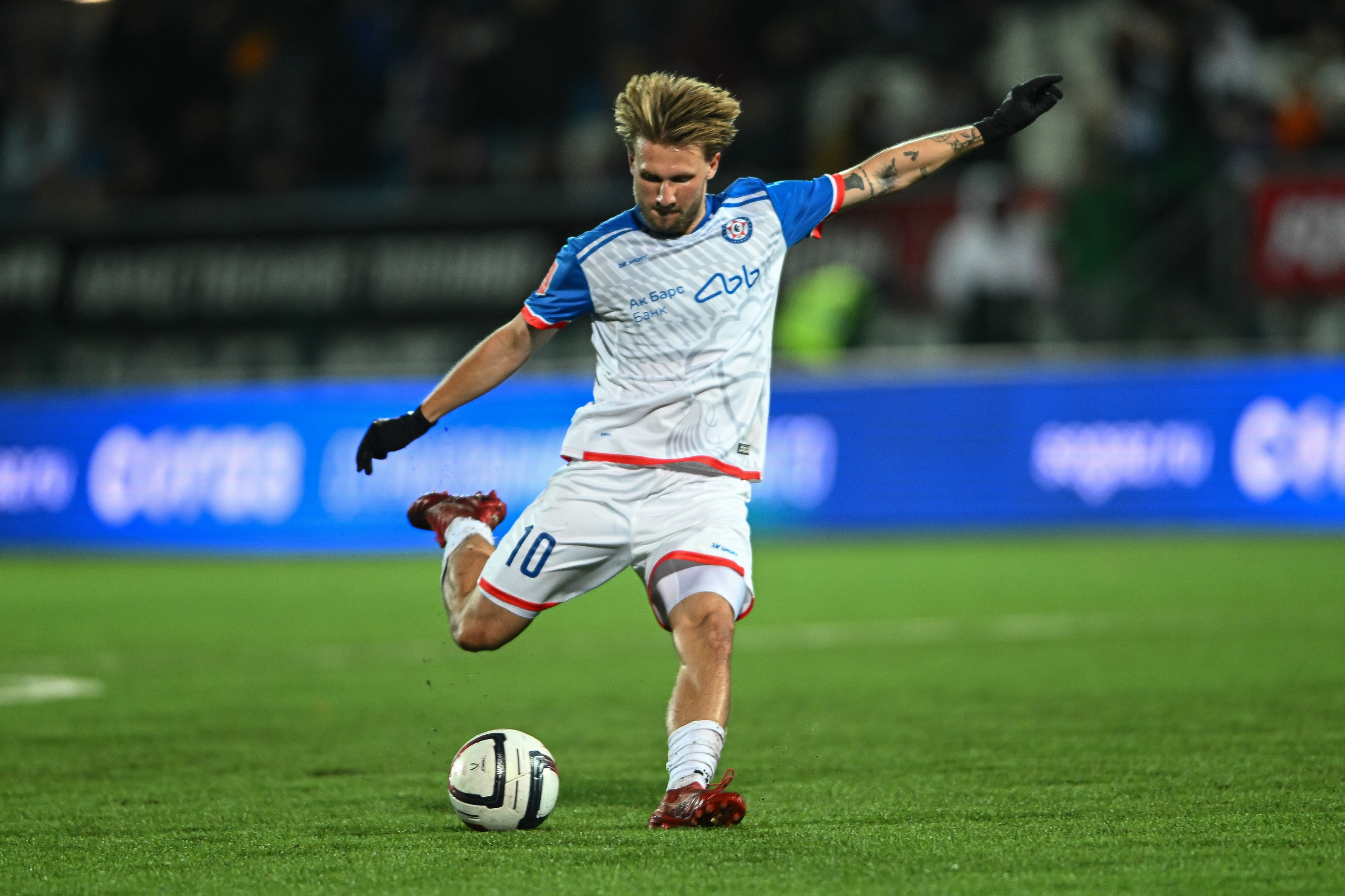 Фотограф на футбол. Спортивный и репортажный фотограф в Казани Вячеслав Сатонин