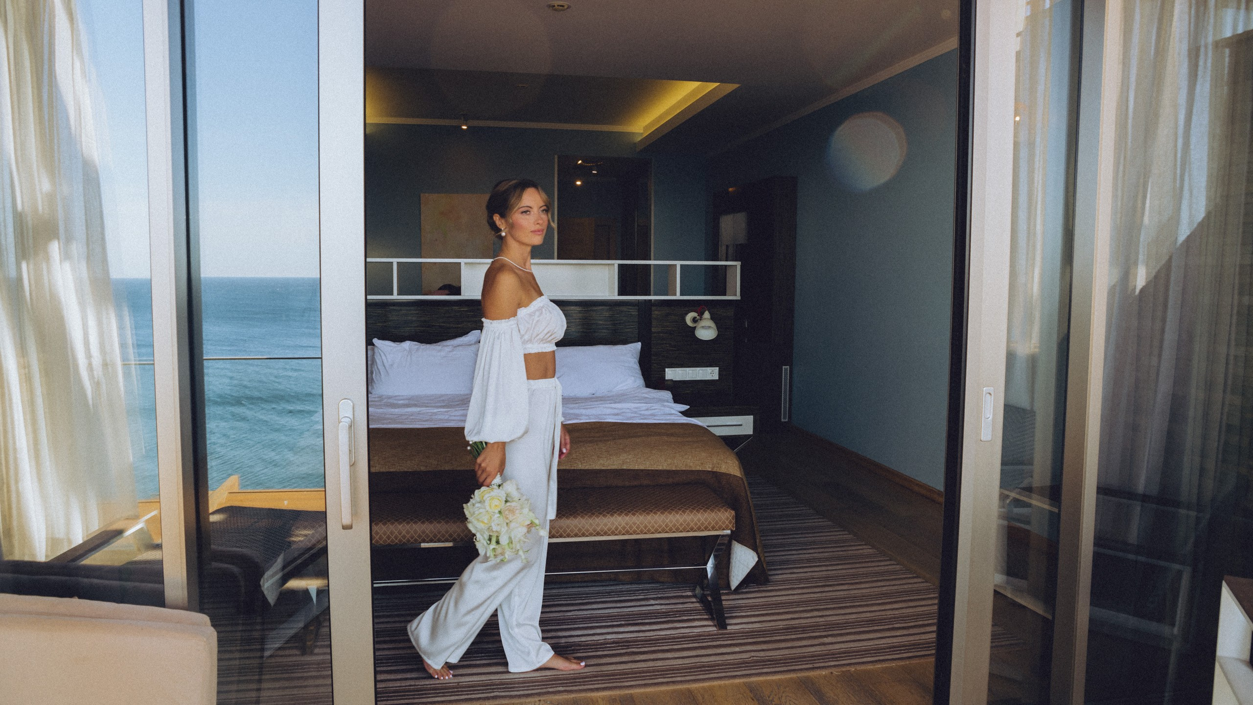 На кабриолете. Фотограф и Видеограф Анапа, Новороссийск, Краснодар. Алина и Женя