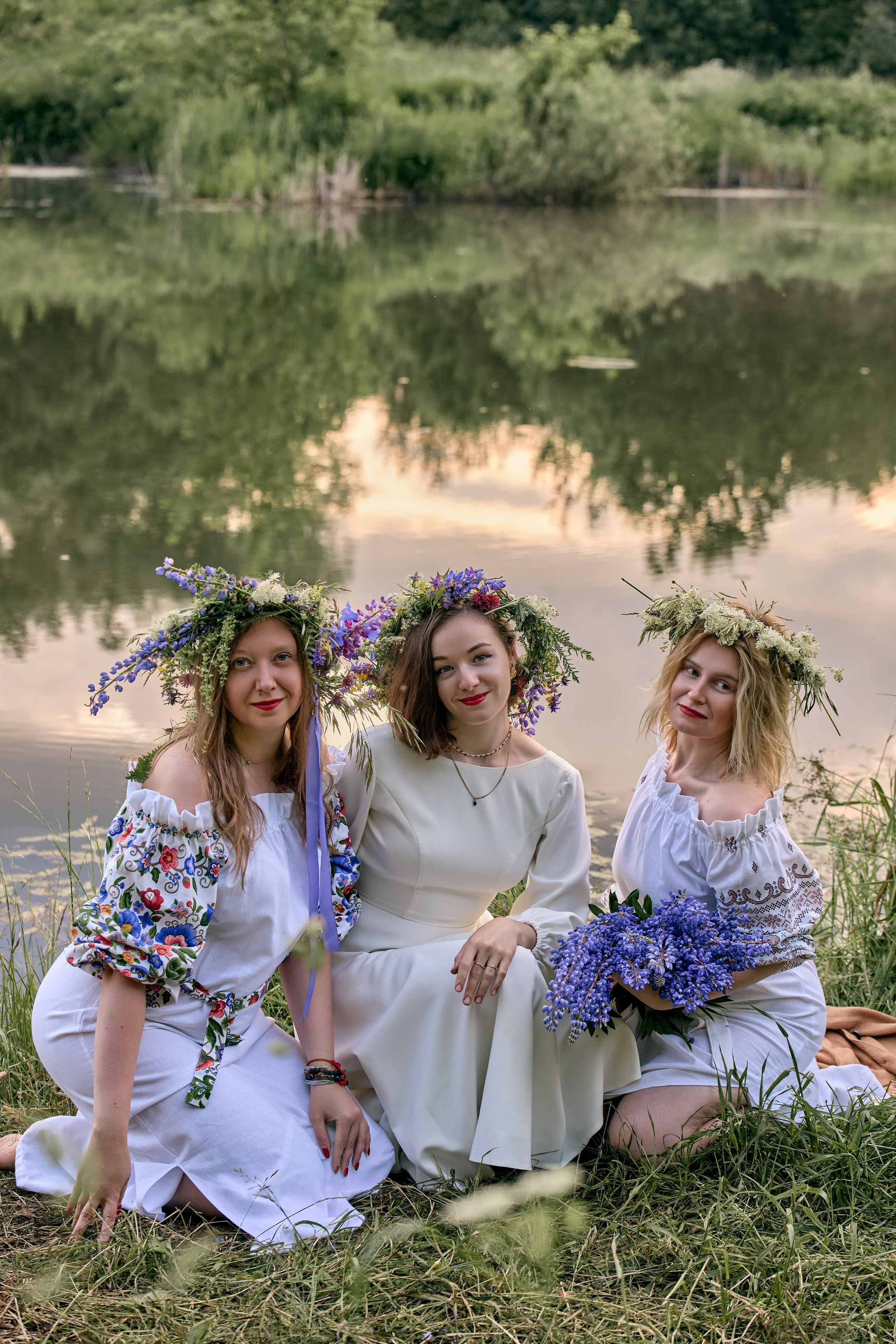 Фотосессия в роще для группы девушек. Фотограф в Дивеево