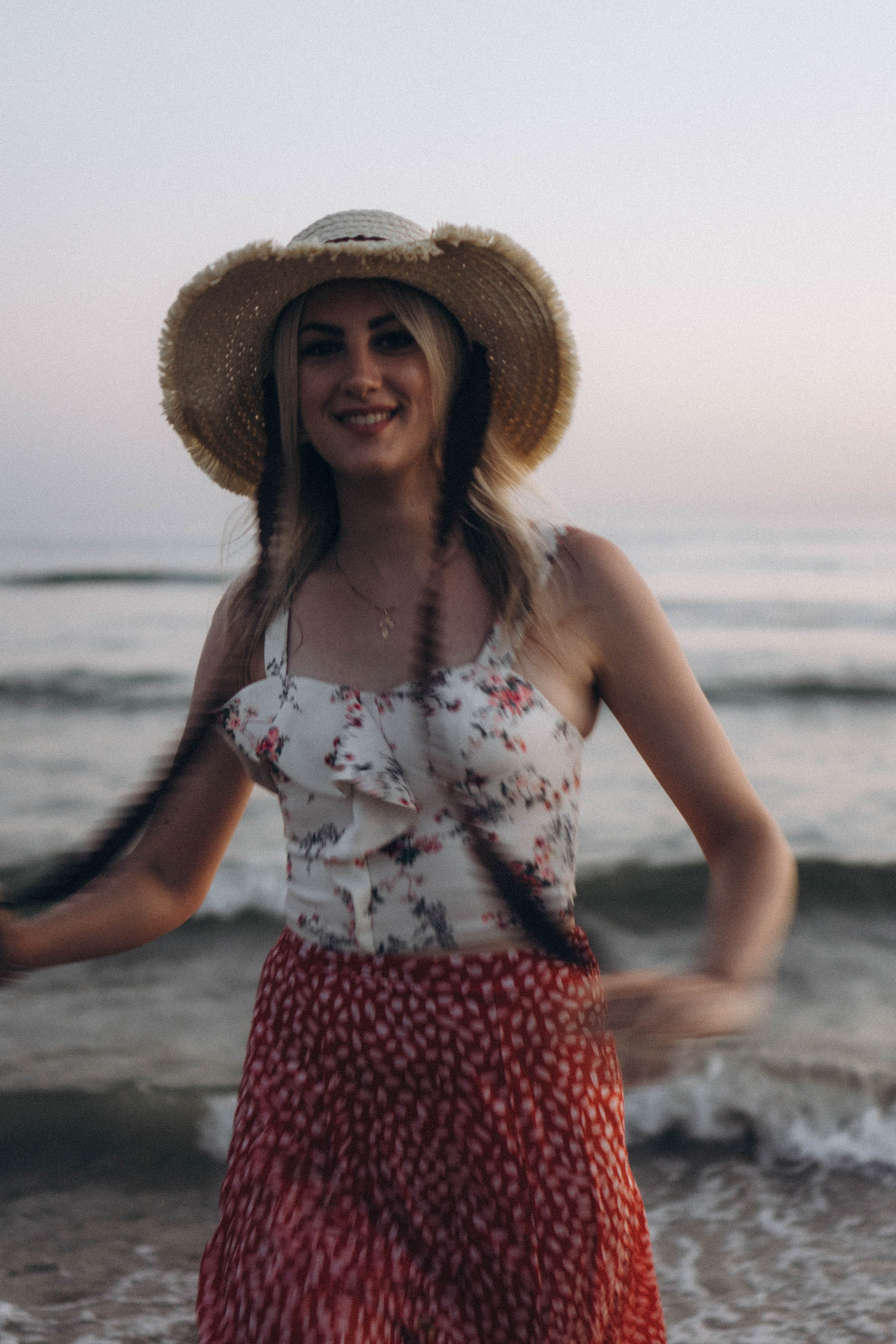 Июльский вечер на берегу черного моря. Профессиональный фотограф, Санкт-Петербург — Виктория Богомолова