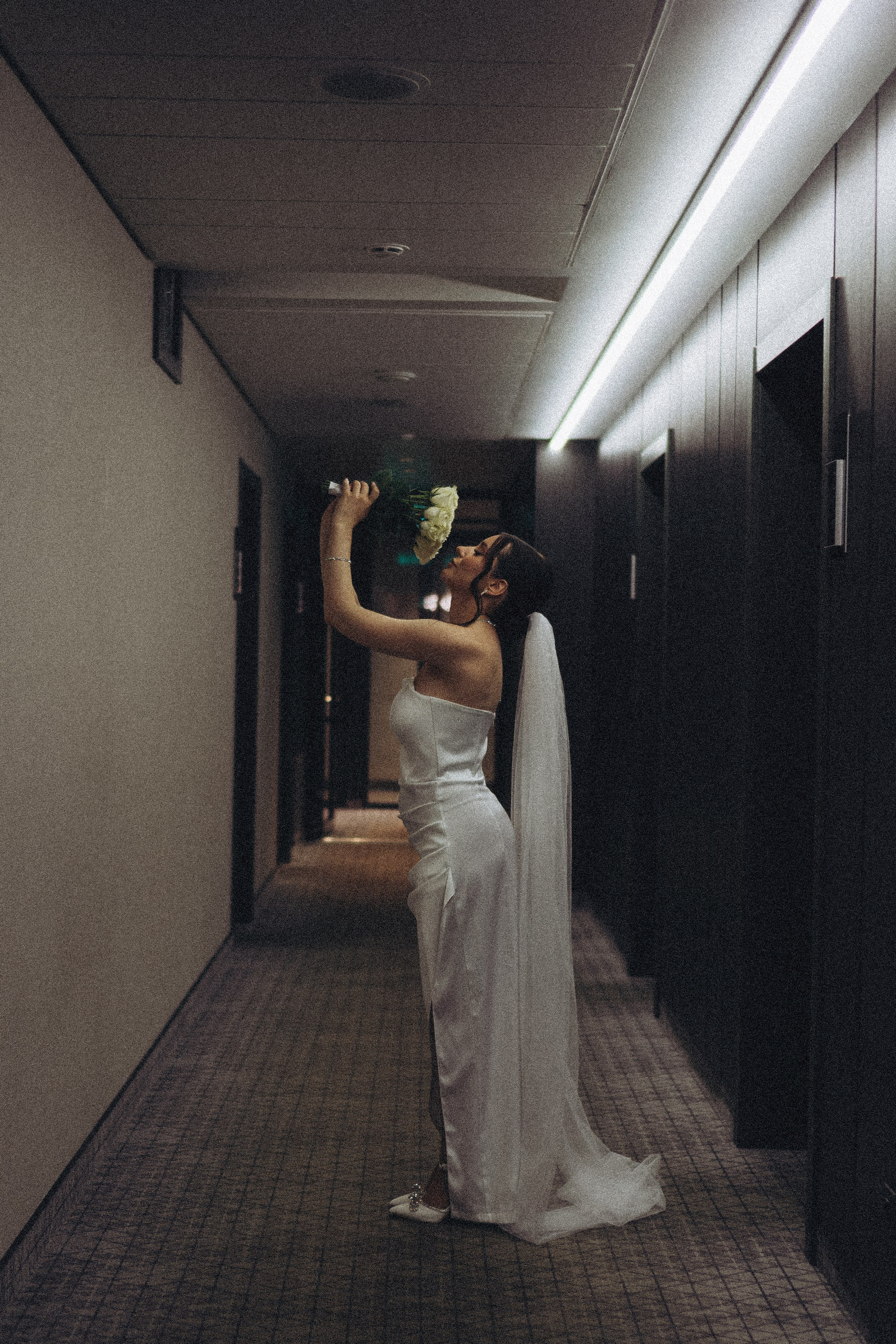 СВАДЕБНАЯ СЬЕМКА СБОРОВ ЖЕНИХА И НЕВЕСТЫ В ОТЕЛЕ И ТАКЖЕ ФОТОСЕССИИЯ В ОТЕЛЕЕ МЕГАПОЛИС БРЯНСК. Профессиональный фотограф, Санкт-Петербург — Виктория Богомолова