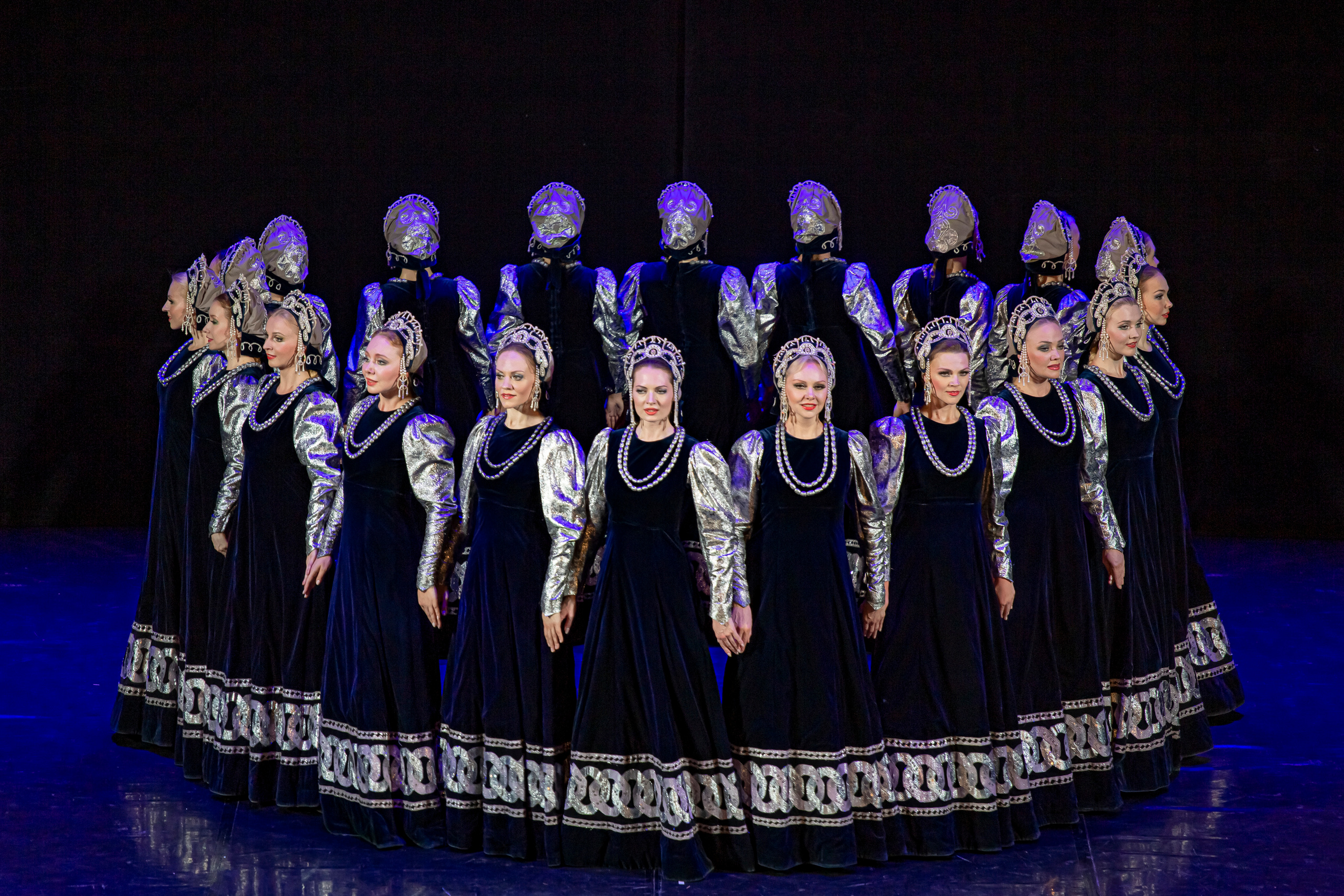 Государственный хореографический ансамбль «БЕРЕЗКА» Зимний театр. Фотограф в Сочи Юрий Шептаев