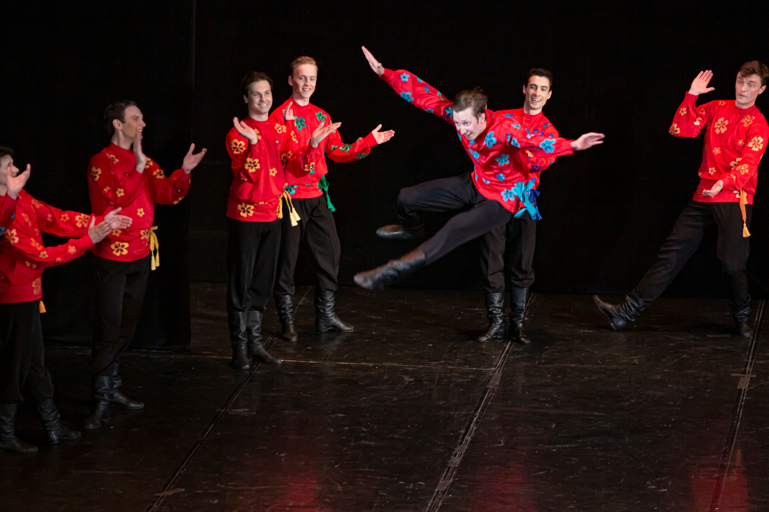 Государственный хореографический ансамбль «БЕРЕЗКА» Зимний театр. Фотограф в Сочи Юрий Шептаев