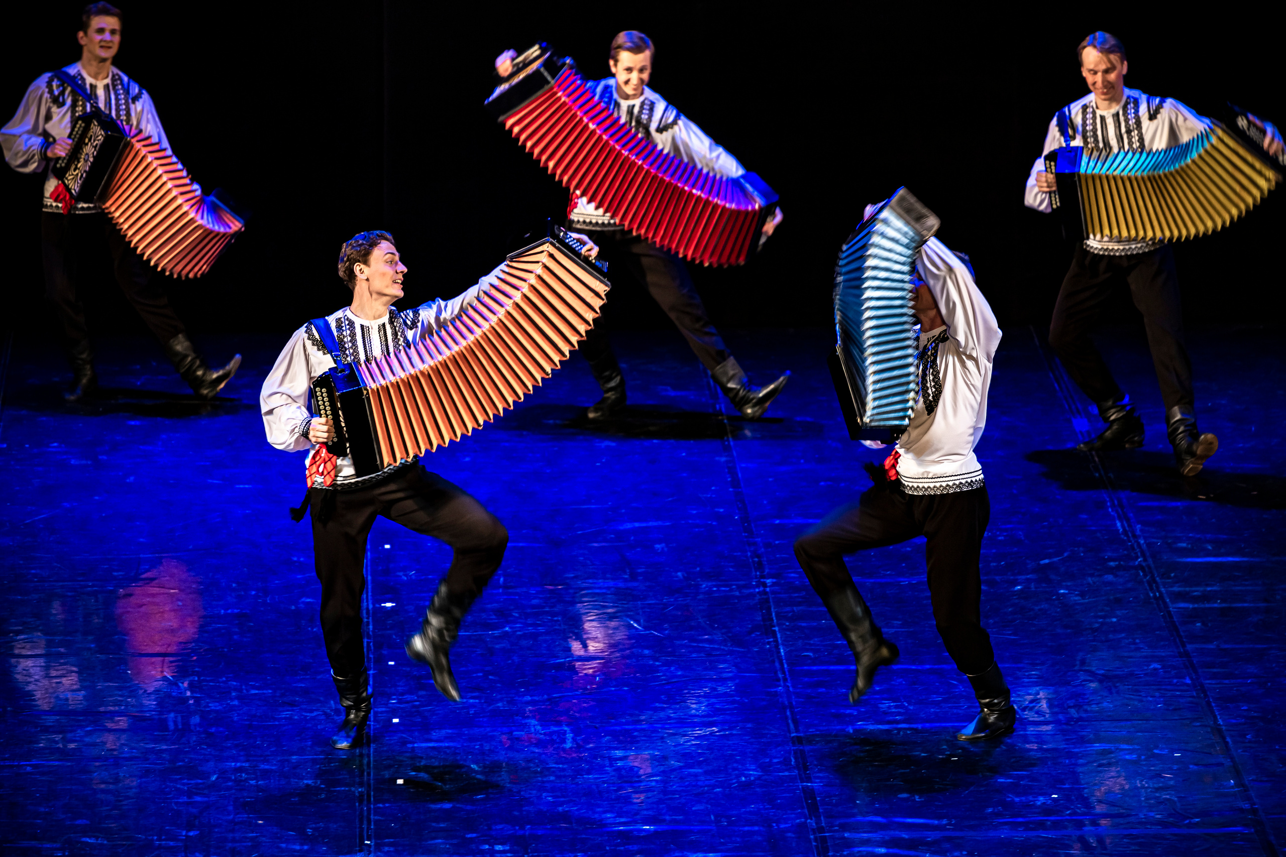 Государственный хореографический ансамбль «БЕРЕЗКА» Зимний театр. Фотограф в Сочи Юрий Шептаев