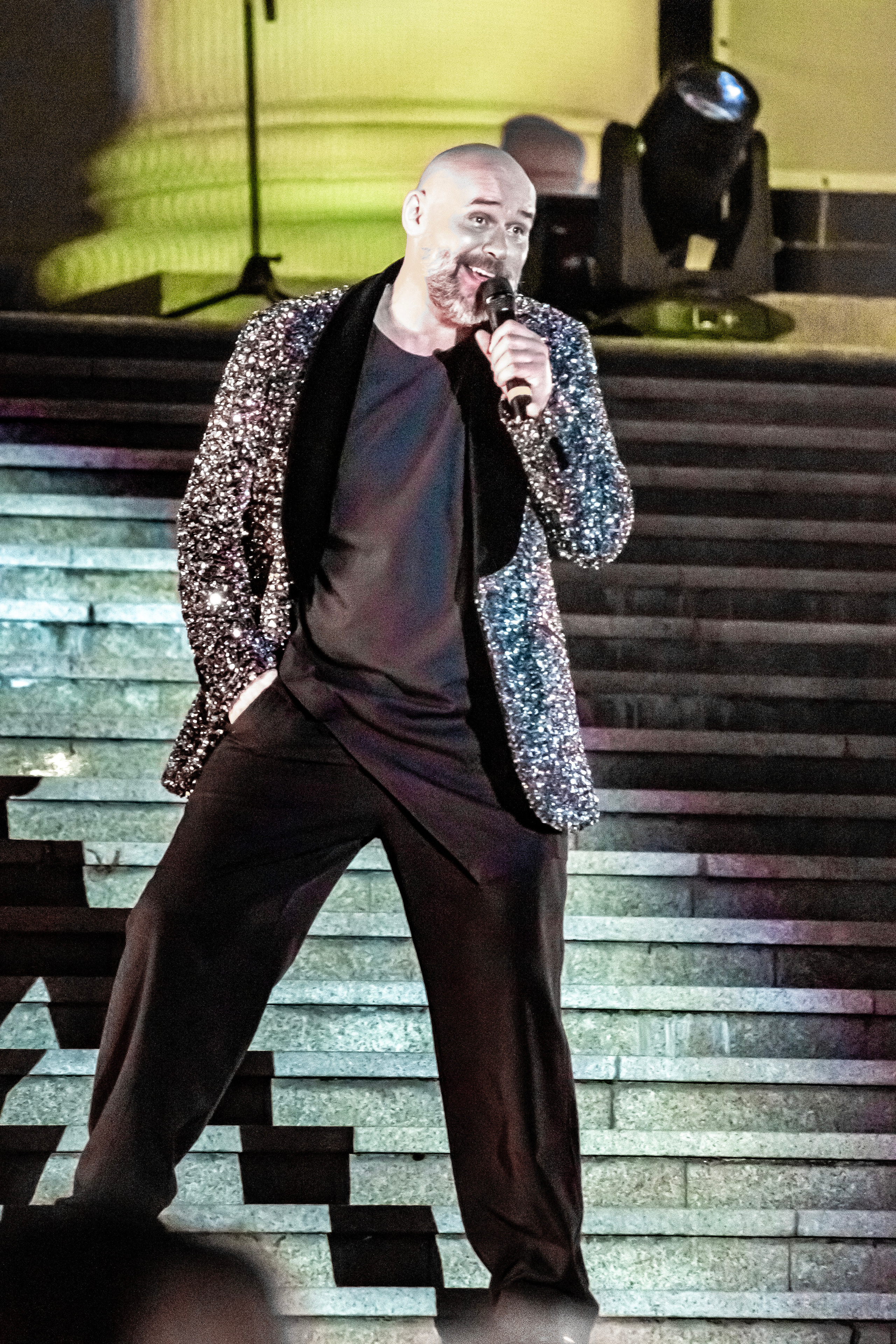 Концерт в день города Сочи на театральной площади Зимний театр. Фотограф в Сочи Юрий Шептаев