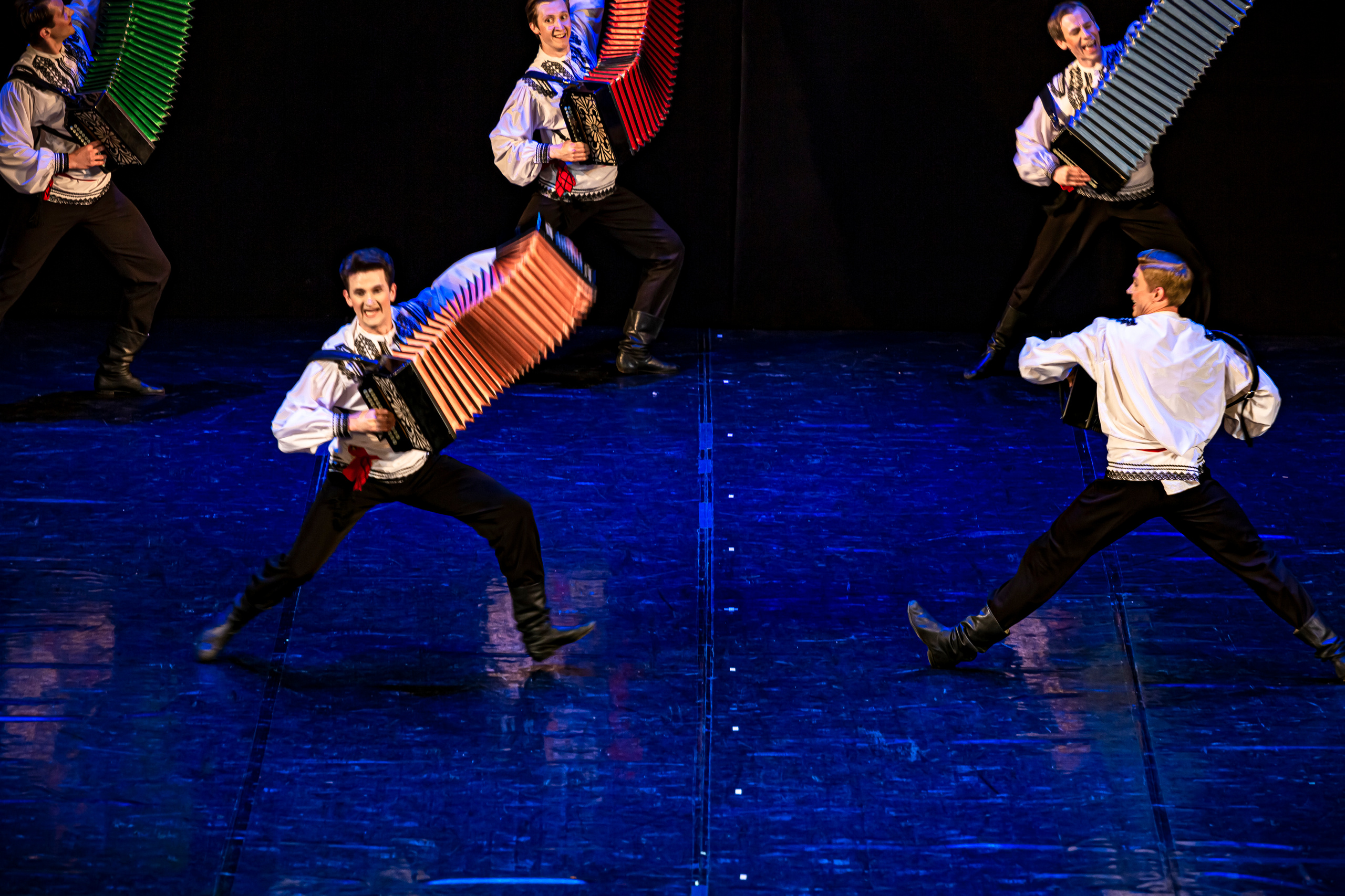 Государственный хореографический ансамбль «БЕРЕЗКА» Зимний театр. Фотограф в Сочи Юрий Шептаев