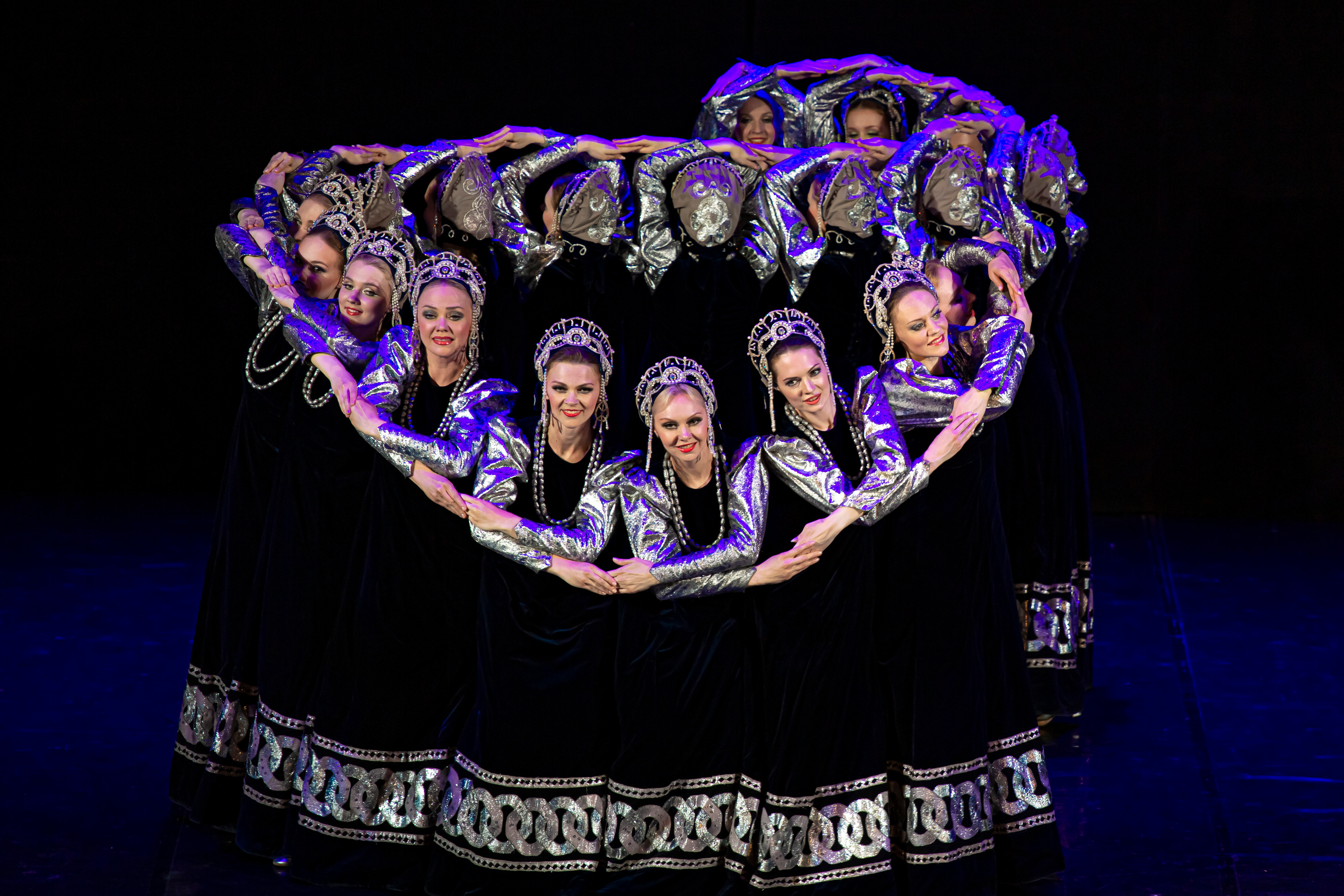 Государственный хореографический ансамбль «БЕРЕЗКА» Зимний театр. Фотограф в Сочи Юрий Шептаев