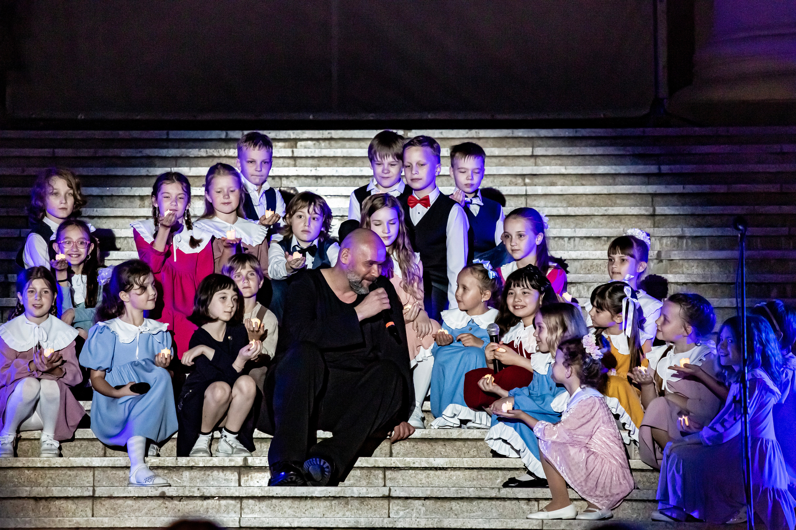 Концерт в день города Сочи на театральной площади Зимний театр. Фотограф в Сочи Юрий Шептаев