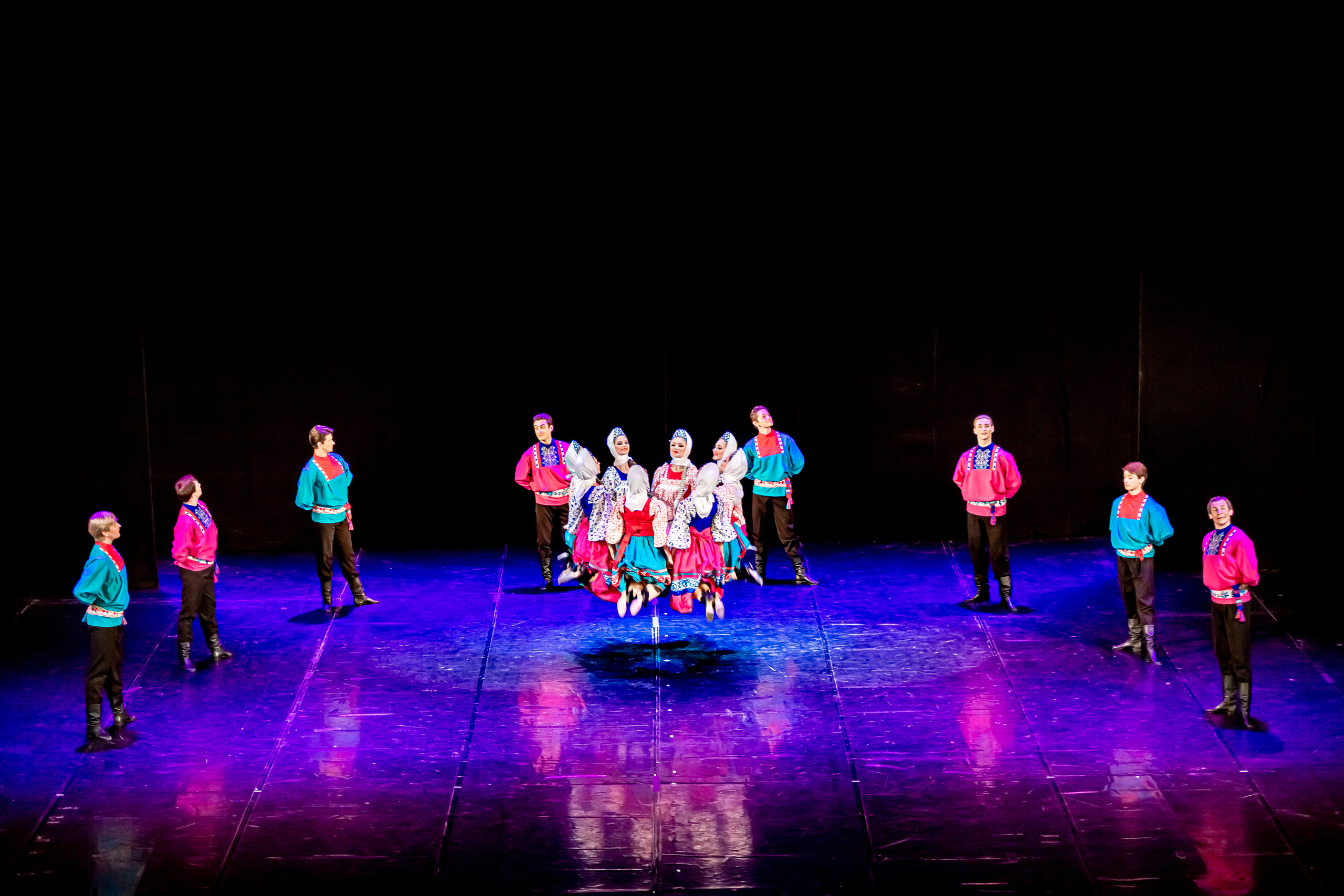 Государственный хореографический ансамбль «БЕРЕЗКА» Зимний театр. Фотограф в Сочи Юрий Шептаев