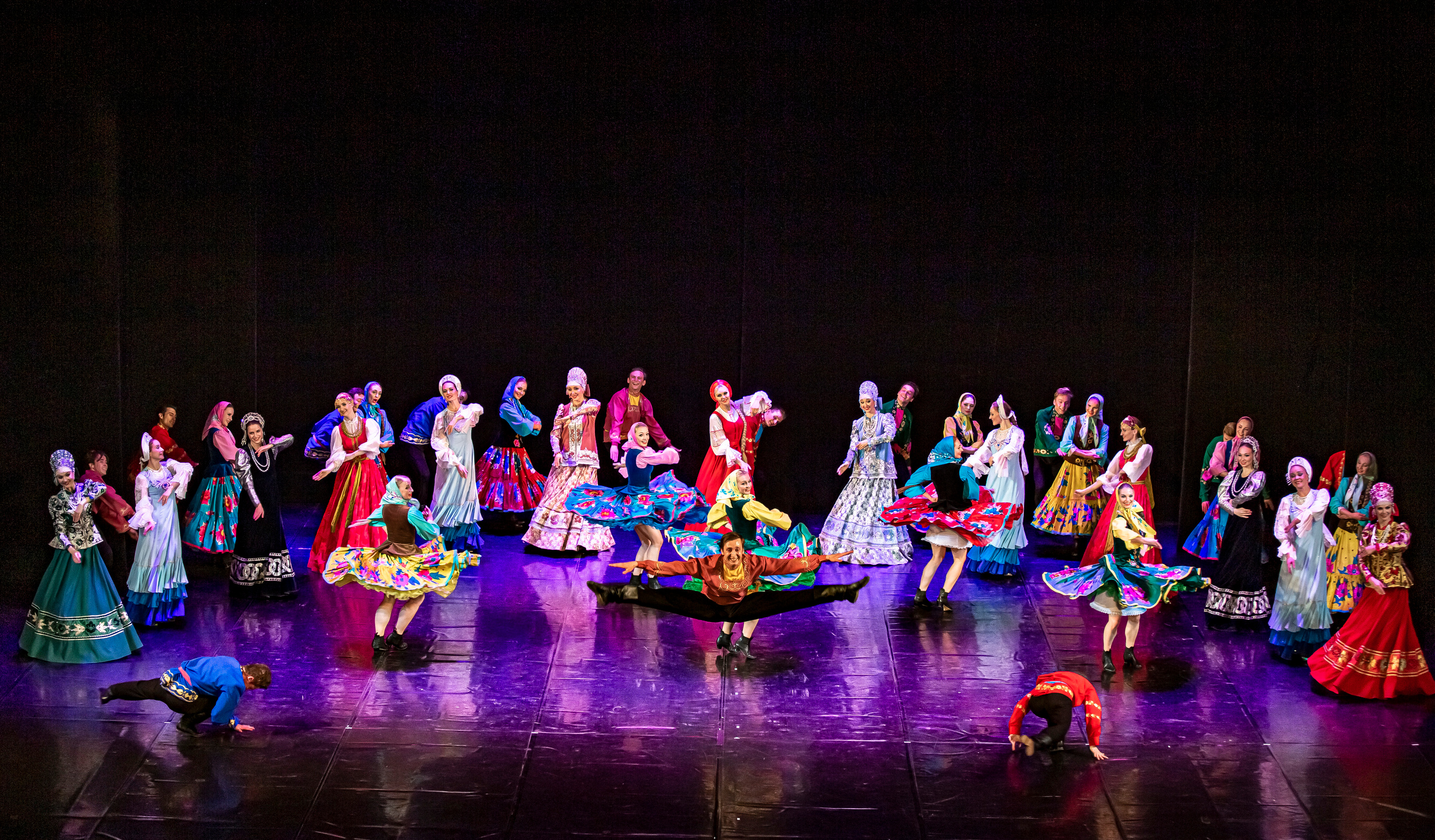 Государственный хореографический ансамбль «БЕРЕЗКА» Зимний театр. Фотограф в Сочи Юрий Шептаев