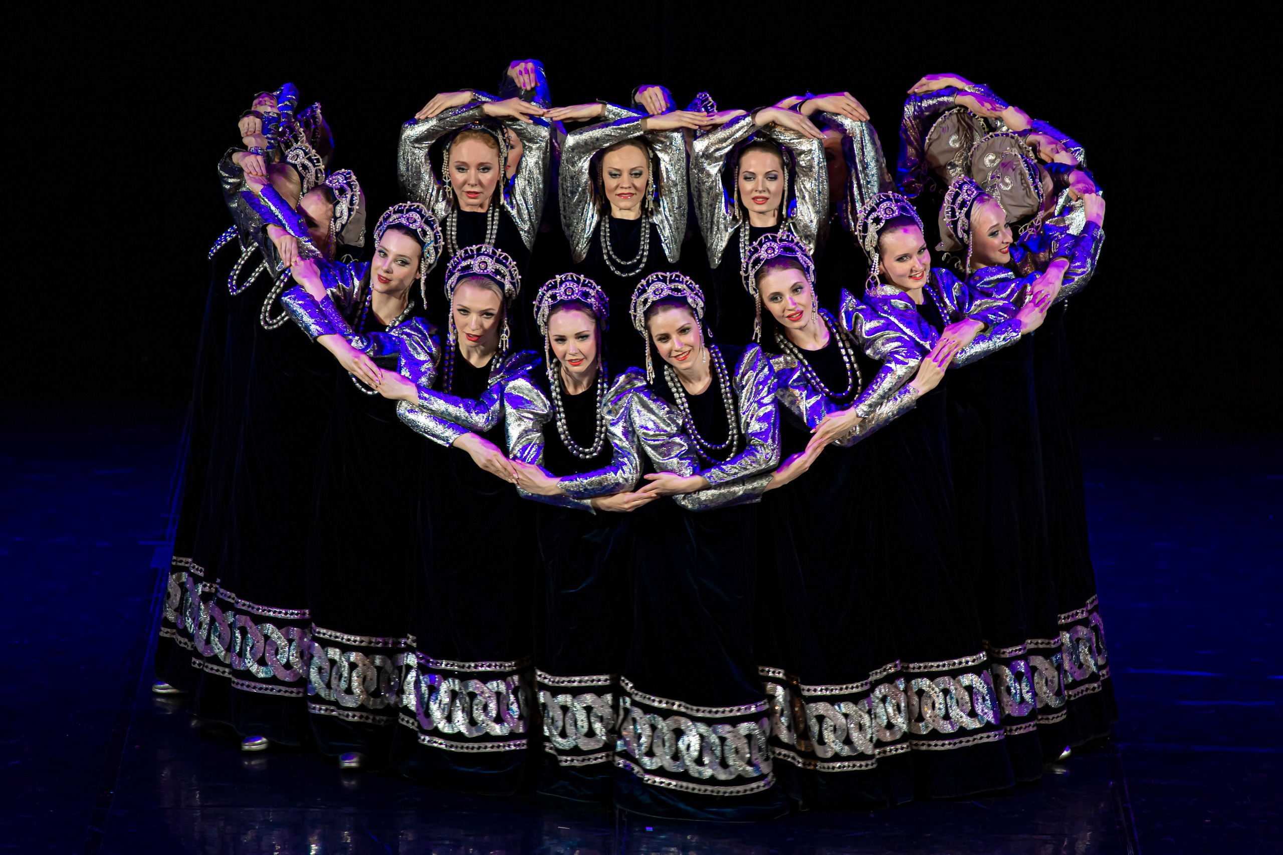 Государственный хореографический ансамбль «БЕРЕЗКА» Зимний театр. Фотограф в Сочи Юрий Шептаев