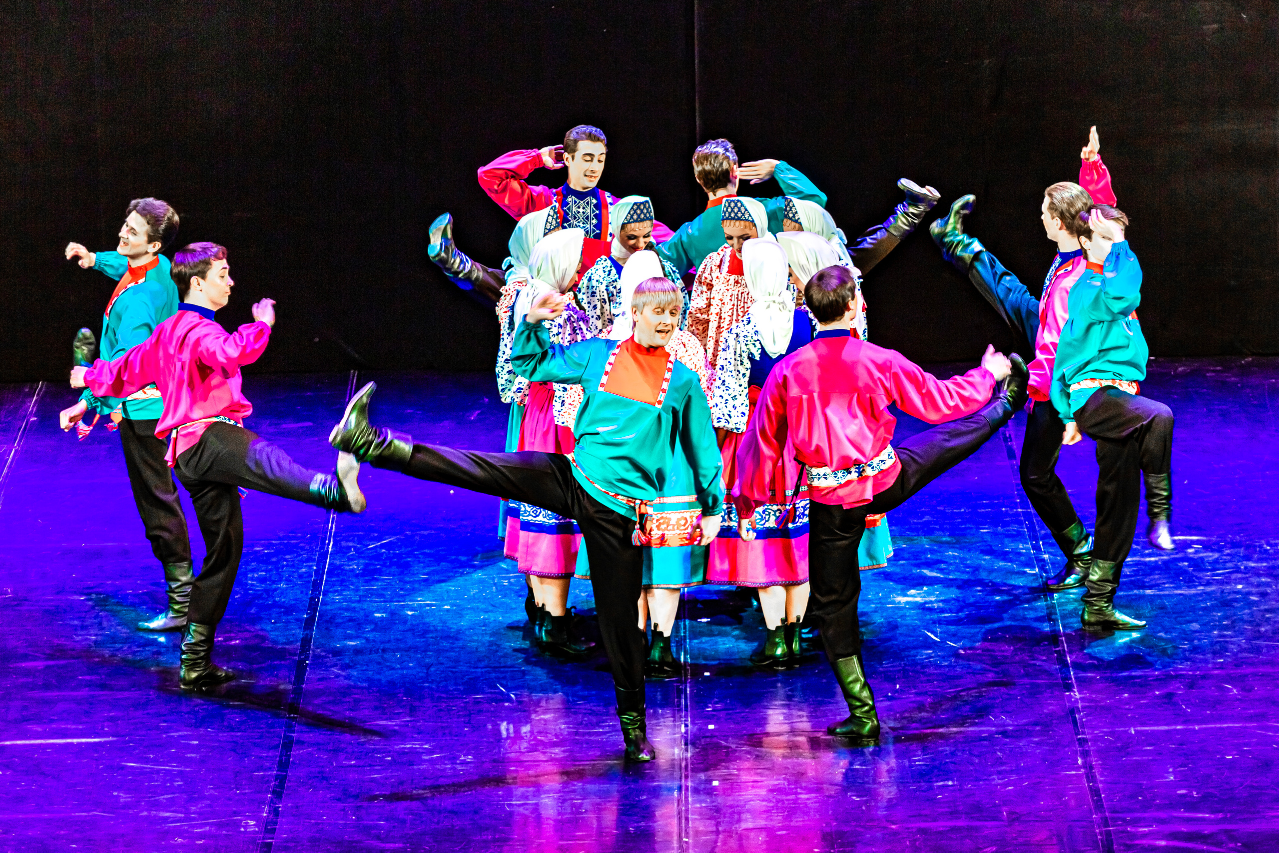 Государственный хореографический ансамбль «БЕРЕЗКА» Зимний театр. Фотограф в Сочи Юрий Шептаев