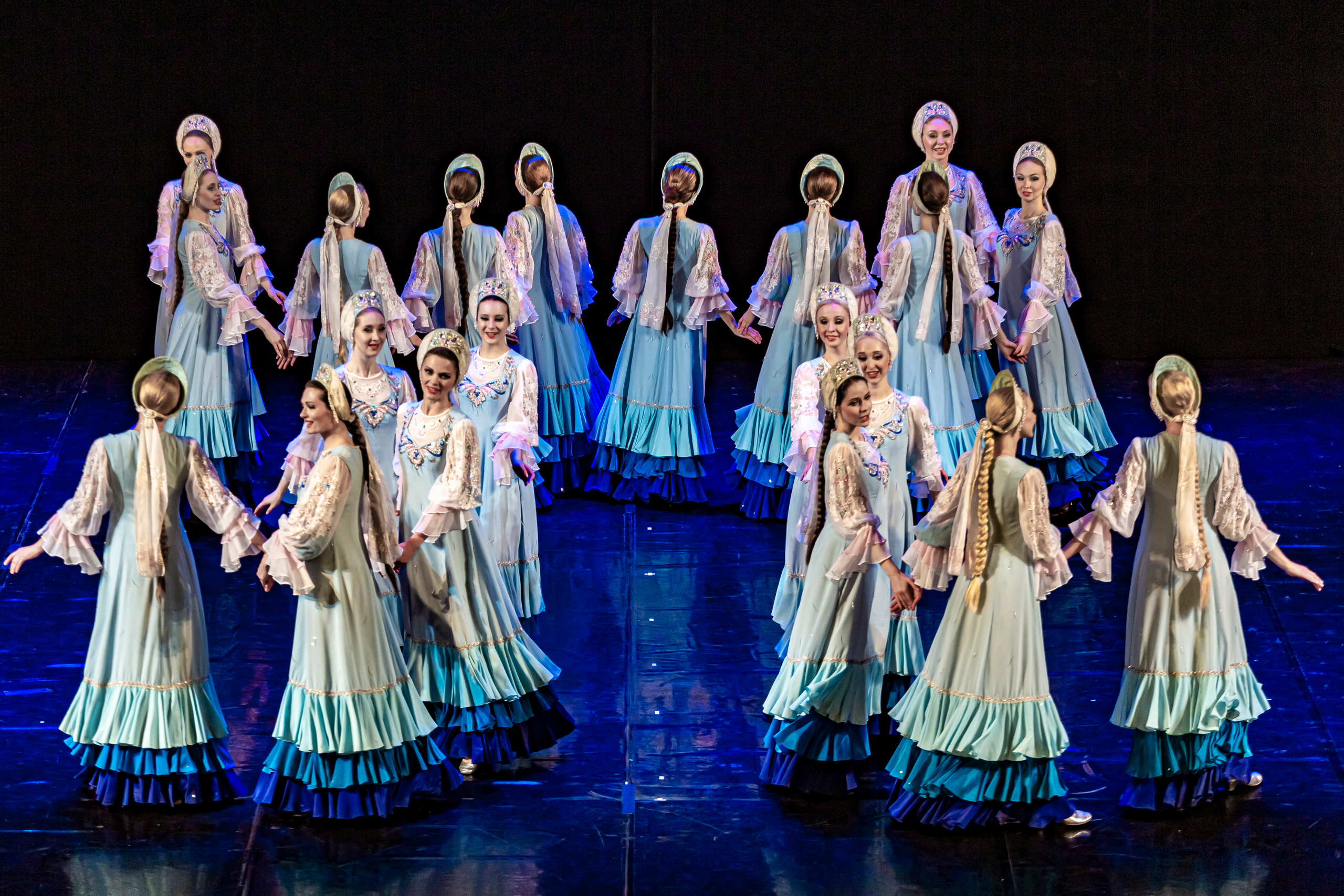 Государственный хореографический ансамбль «БЕРЕЗКА» Зимний театр. Фотограф в Сочи Юрий Шептаев