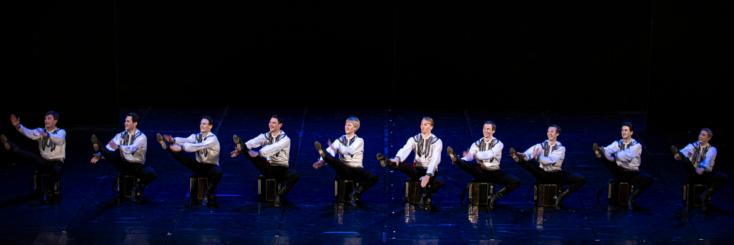 Государственный хореографический ансамбль «БЕРЕЗКА» Зимний театр. Фотограф в Сочи Юрий Шептаев