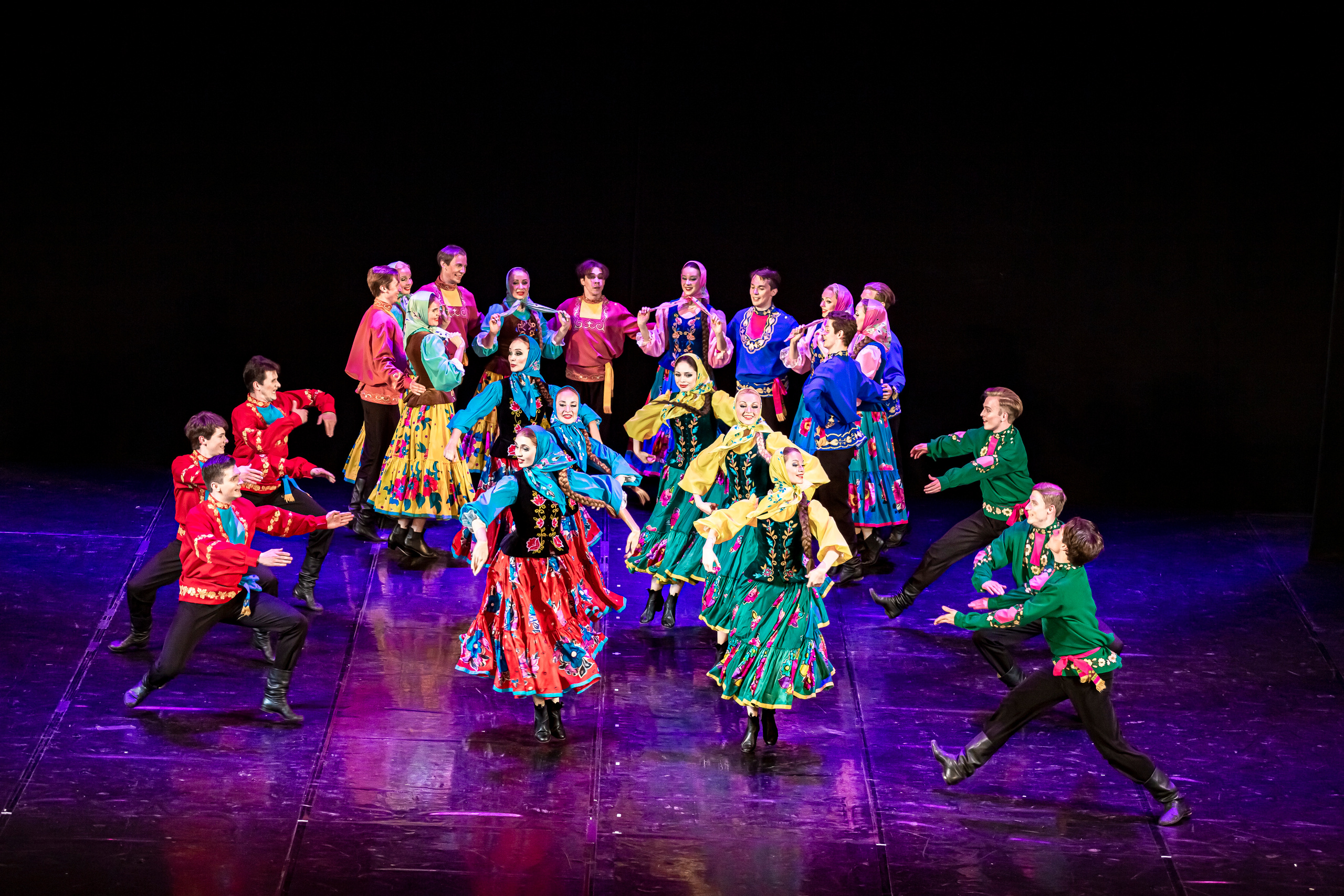 Государственный хореографический ансамбль «БЕРЕЗКА» Зимний театр. Фотограф в Сочи Юрий Шептаев