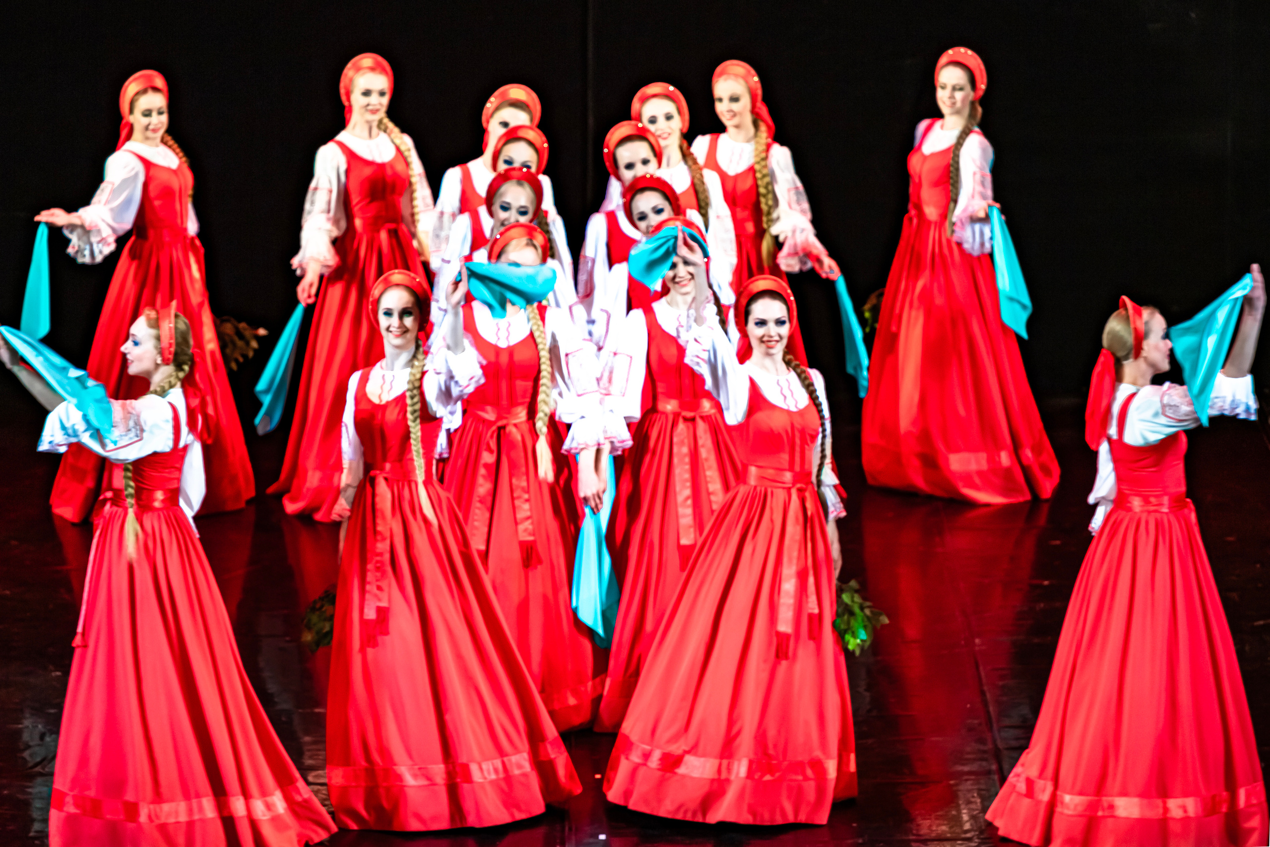 Государственный хореографический ансамбль «БЕРЕЗКА» Зимний театр. Фотограф в Сочи Юрий Шептаев