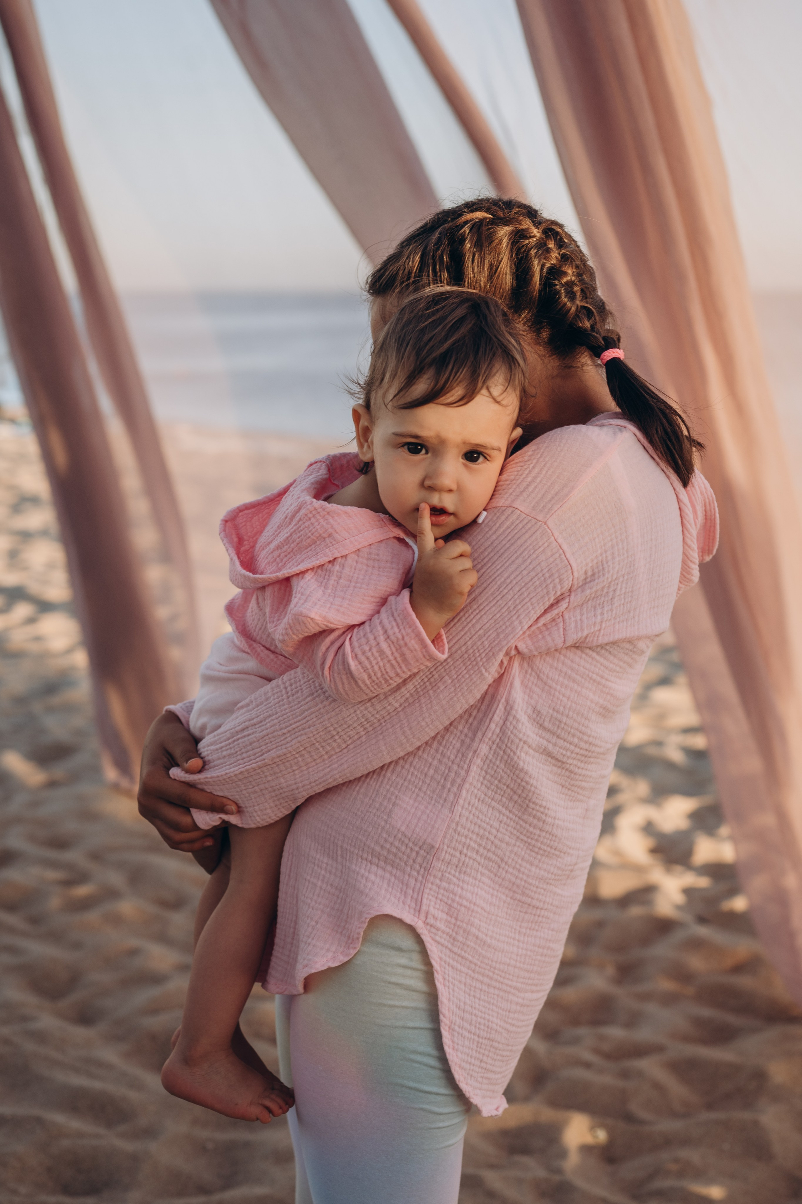 Василий, Элла, Женя, Артем и Вера. Фотограф Горбенко Анна