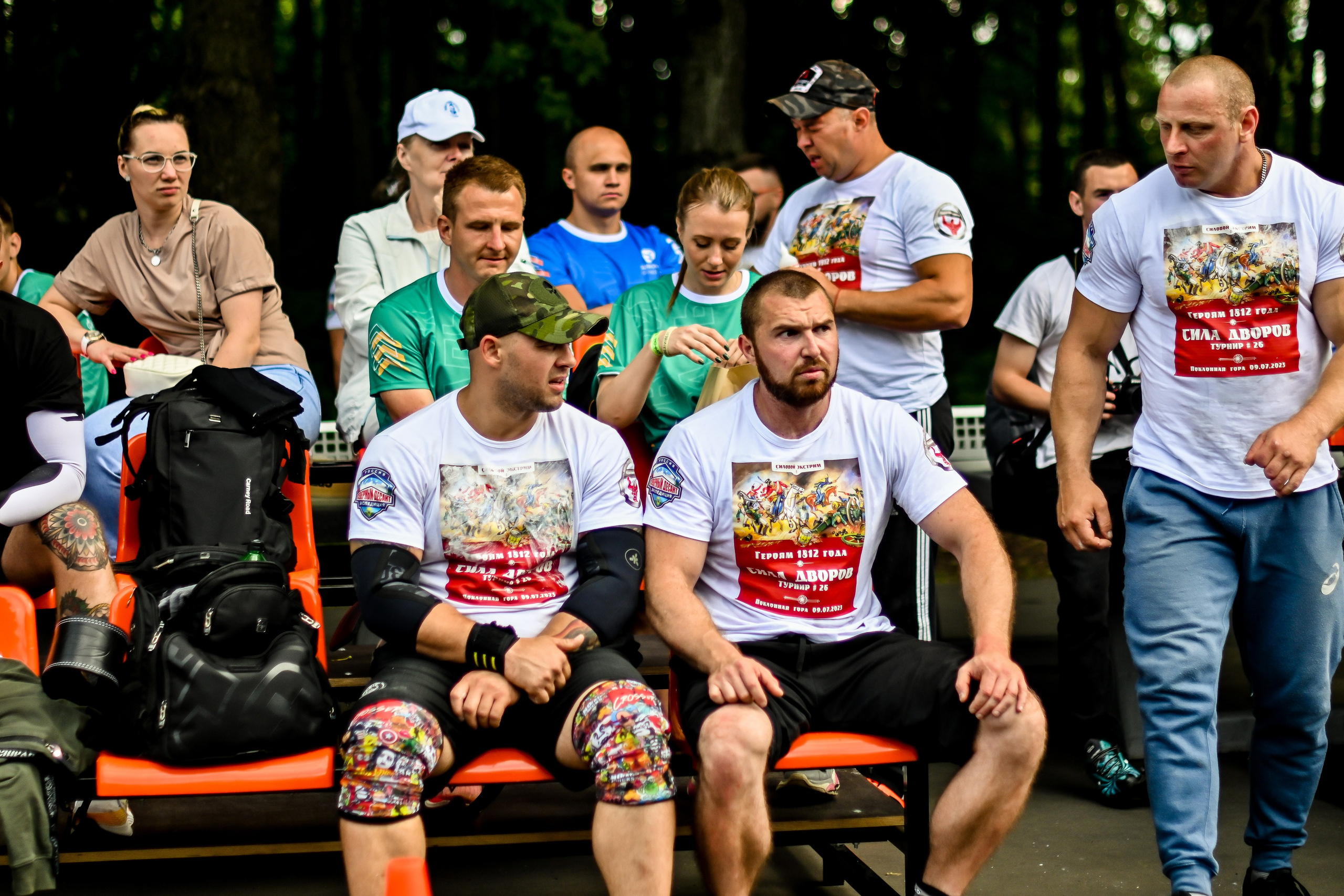 СТРОНГ. Фотограф для бизнесконтента, репортажей и семейного альбома в Москве