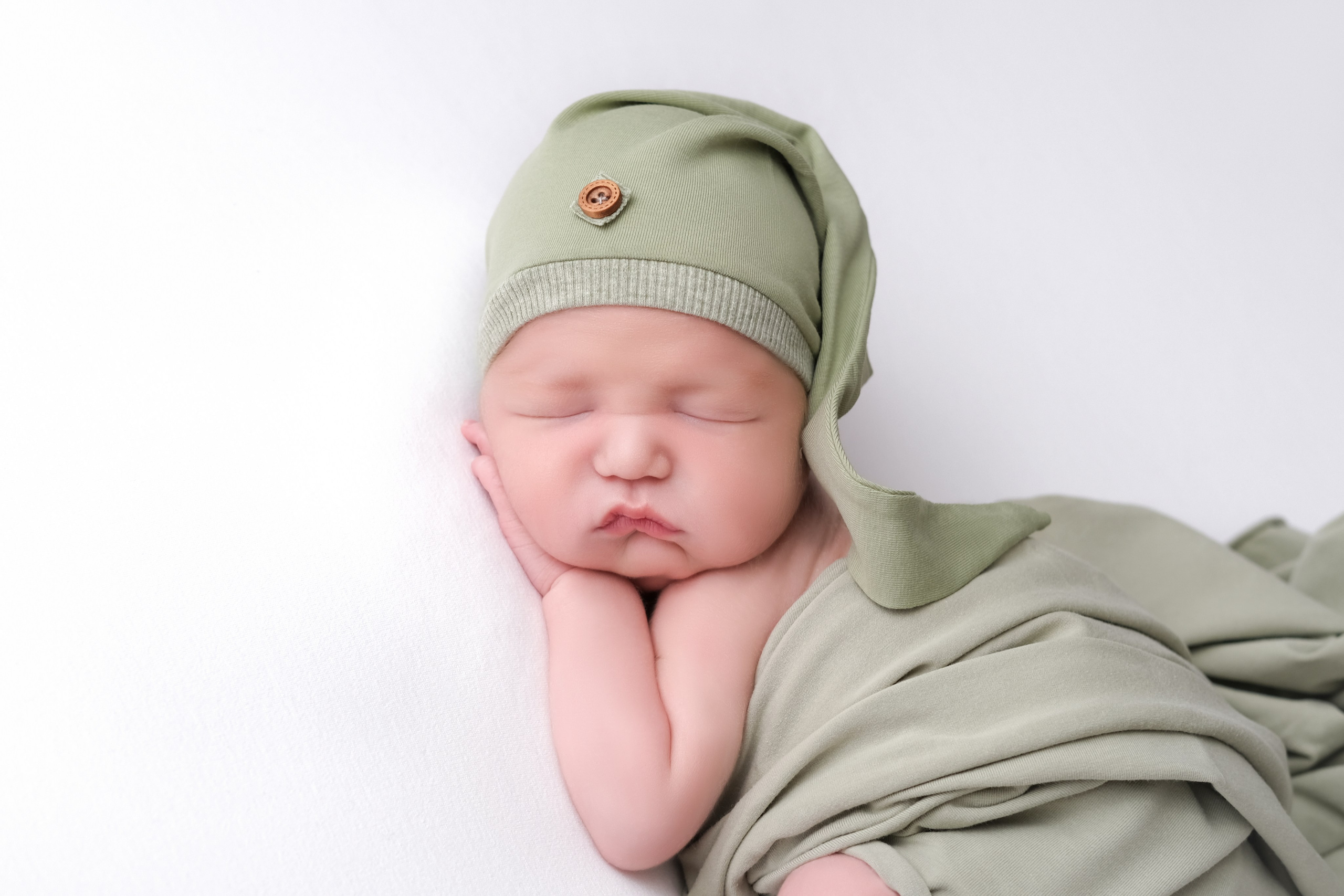 Фотограф новорожденных в Караганде