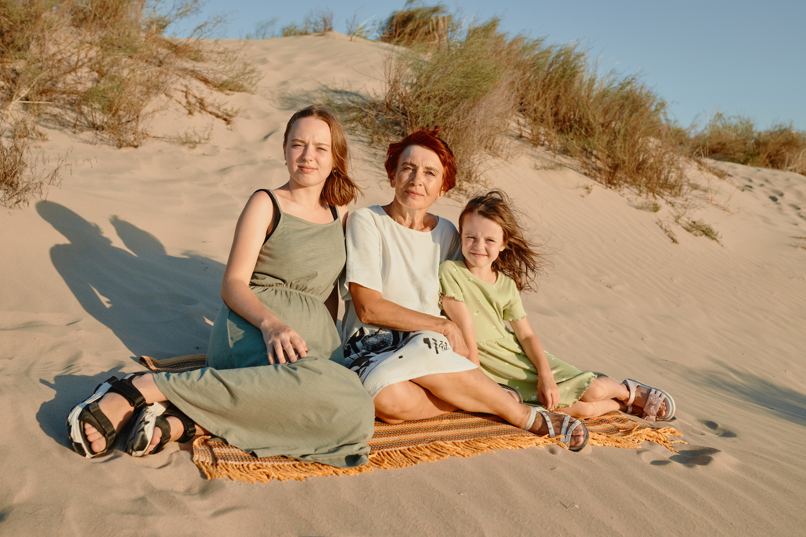 Семейная фотосессия на пляже возле санатория «Эллада»