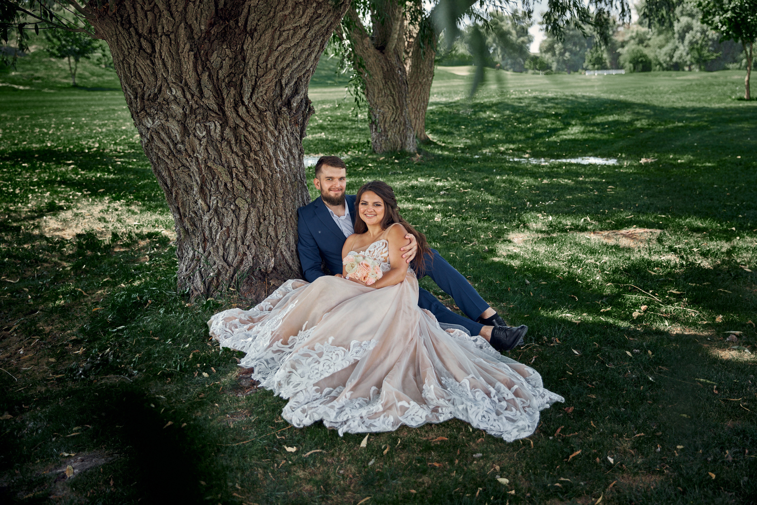 Свадебная фотосессия для Сергея и Анны в гольфклубе «Раевский»