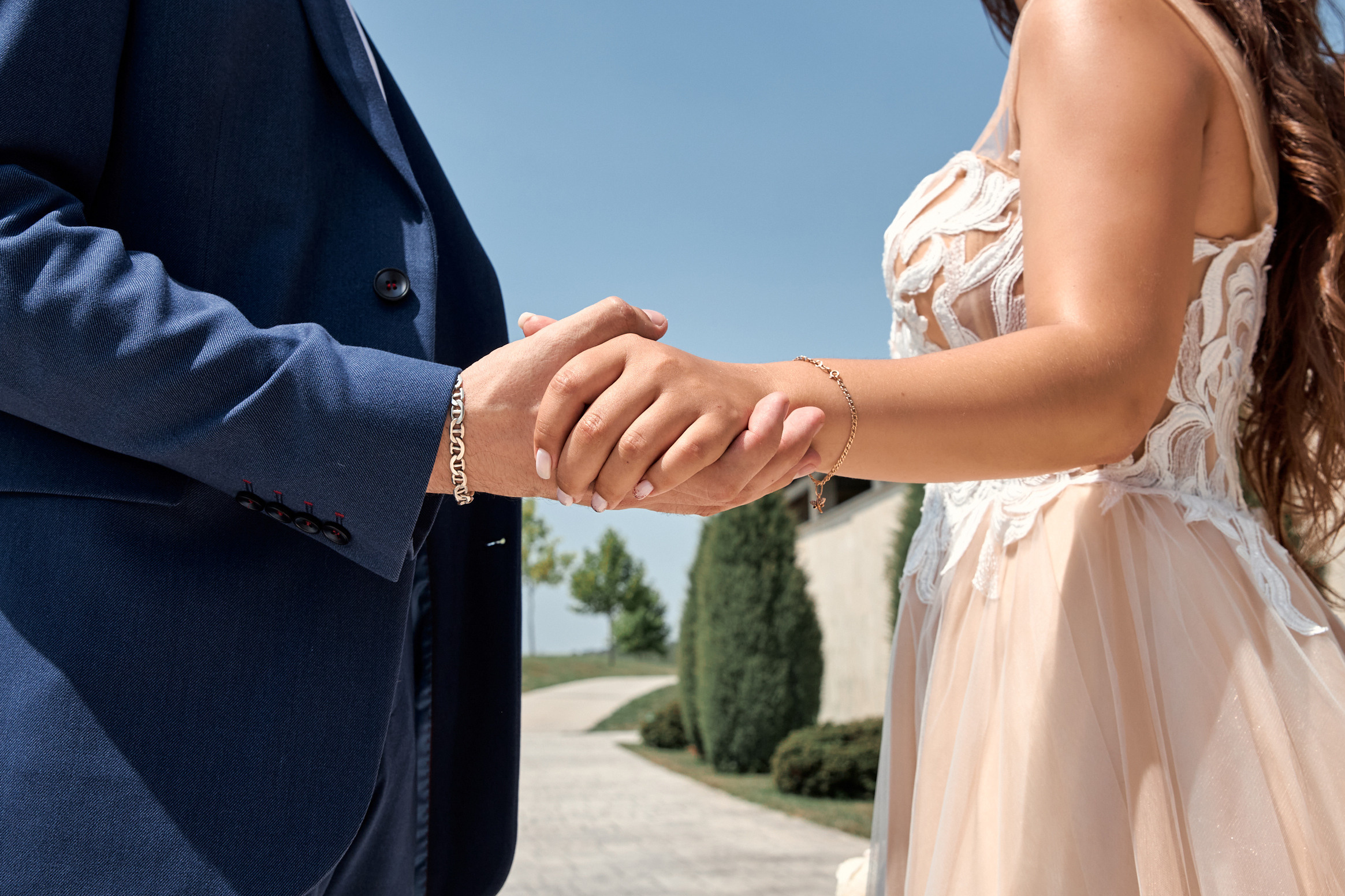 Свадебная фотосессия для Сергея и Анны в гольфклубе «Раевский»