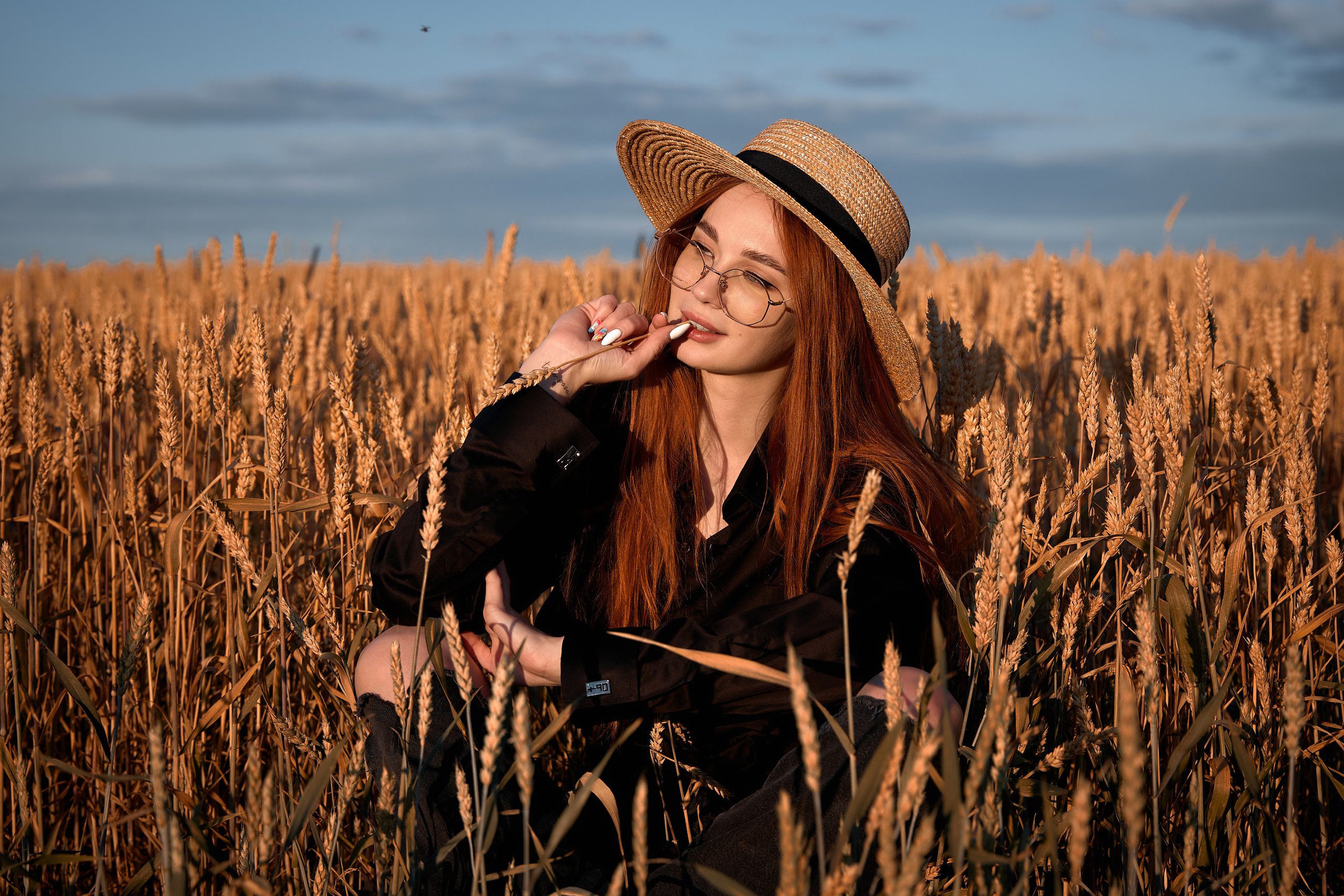 Индивидуальная фотосессия для Маши в поле пшеницы