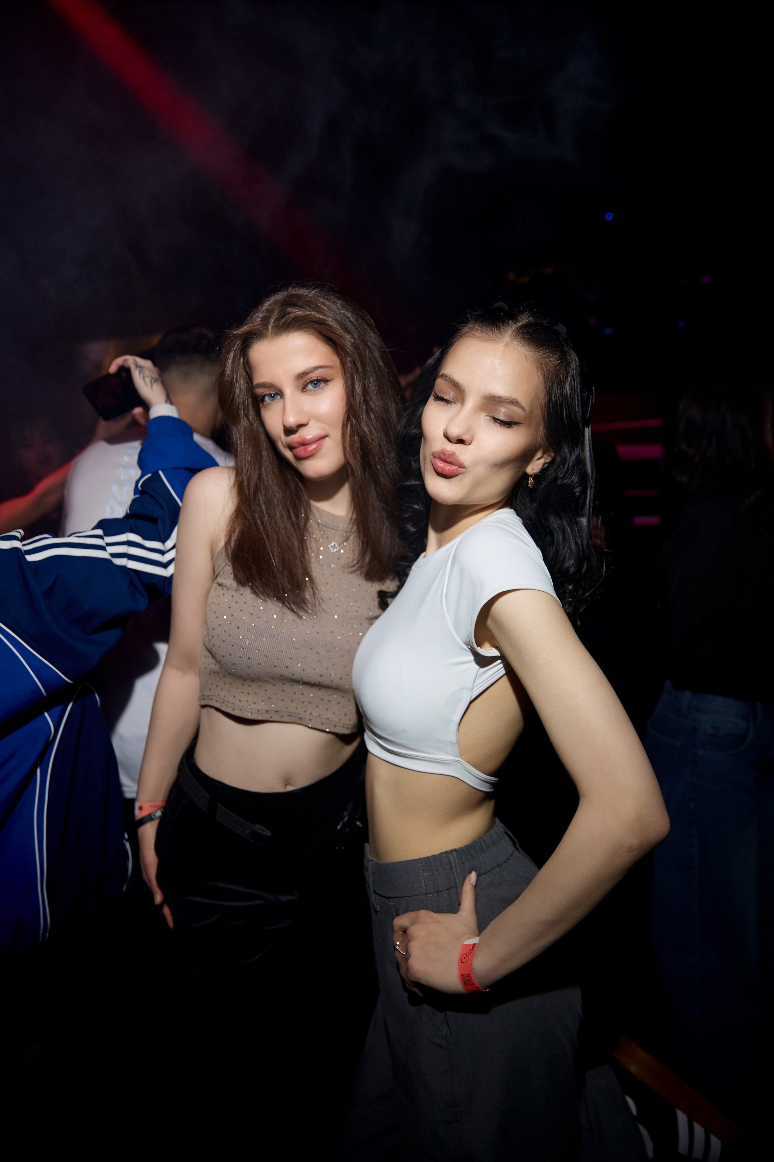 Концерт Зомба в Норильске в ночном клубе «Рублев». Свадебный и семейный фотограф в Ульяновске, Норильске, Казани — Орешина Елена