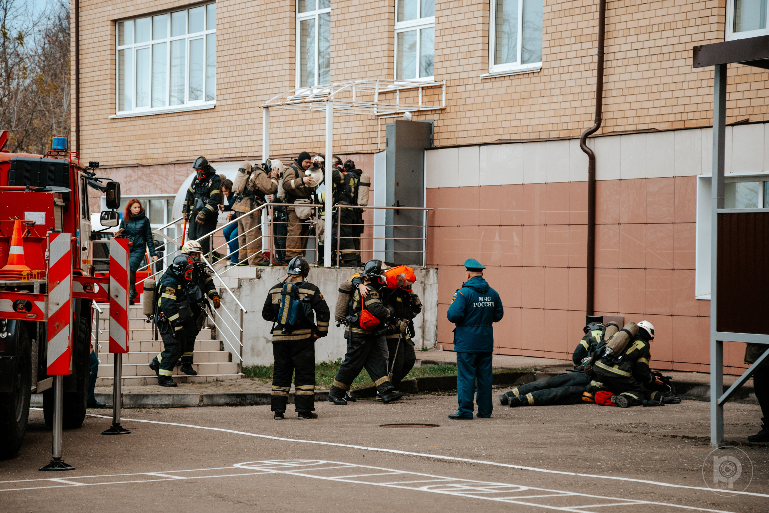 Смоленск — Учения МЧС России на территории СмолГУ. KiPPER Gallery — Фотограф