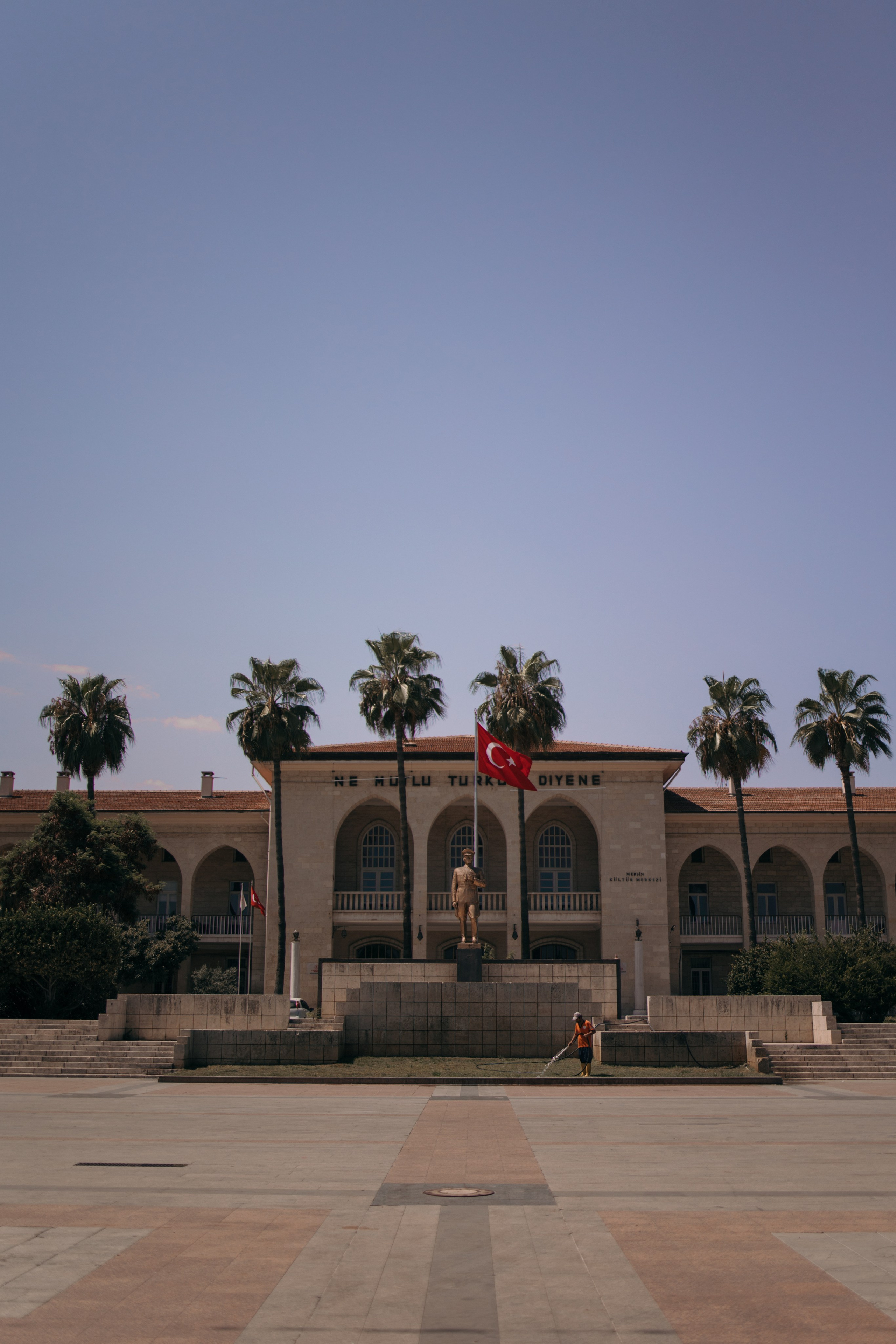 Street photo. Photographer in Turkey — Dari N