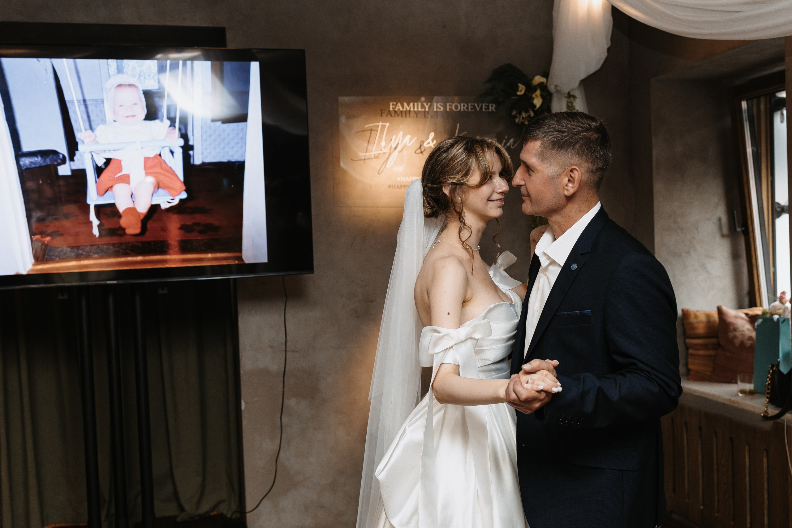 Илья и Ксюша (2024). Свадебный и семейный фотограф в Москве Яна Шувалова