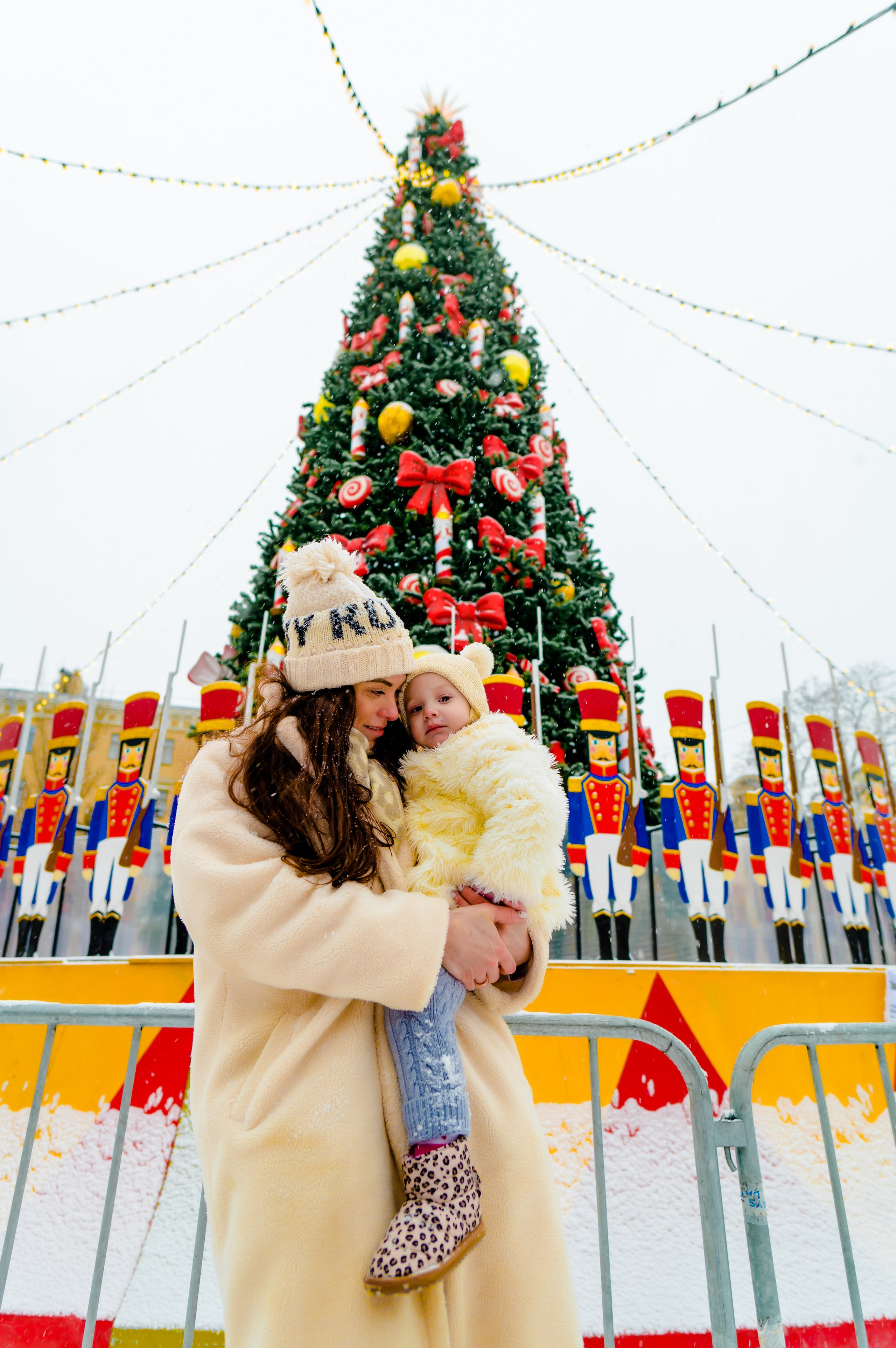 Новогодняя фотосессия на Манежной площади. Свадебный и семейный фотограф Евгения Кононова