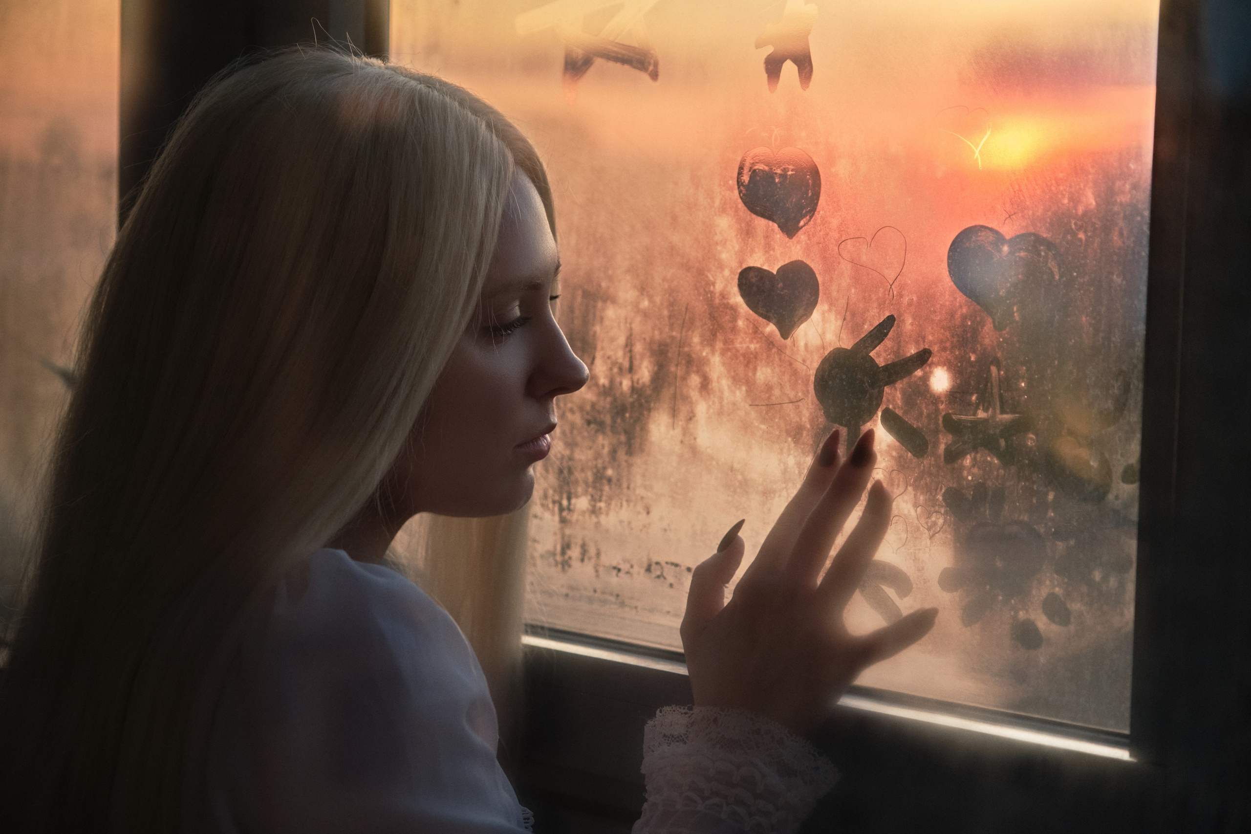 Домашние фотосессии, фотосессии у тебя дома в Санкт-Петербурге. Фотограф женский портретный будуар лавстори Санкт-Петербург Виктор Иванов