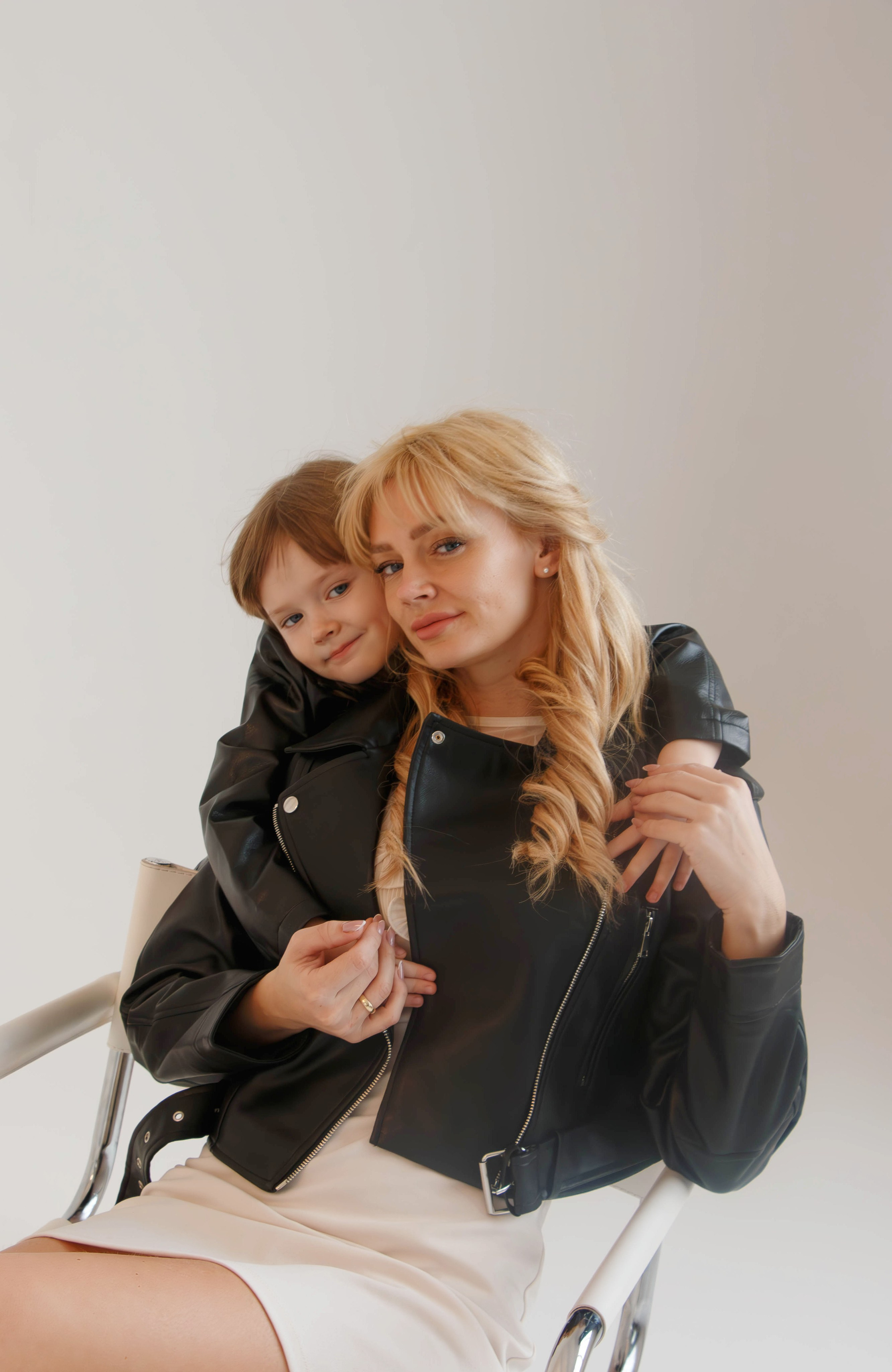 EVIJA&MILANA. Бережно сохраняю ваши чувства и истории на своих фотографиях