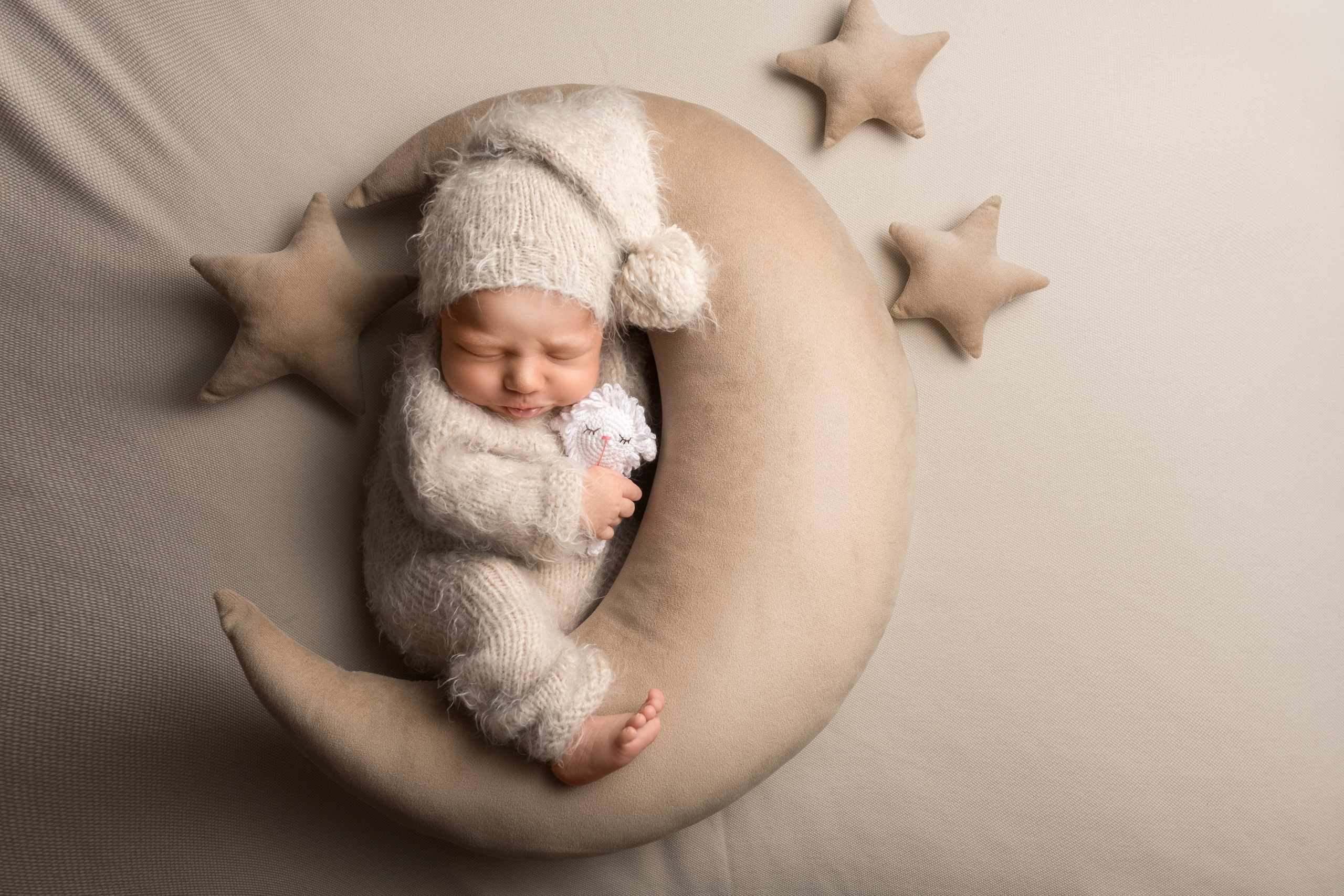 Фотограф новорожденных Березники. Фотограф новорожденных Березники Пермский край Аня Ремянникова